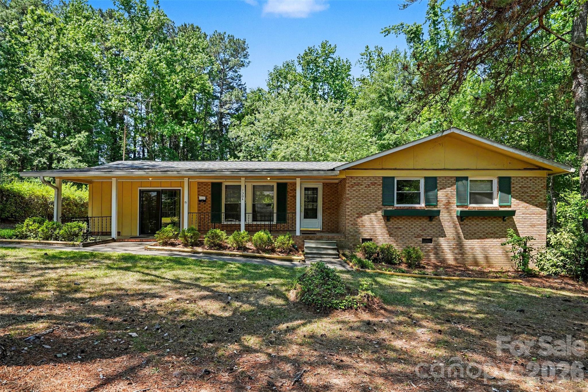 1304 Shannon Drive — Wadesboro