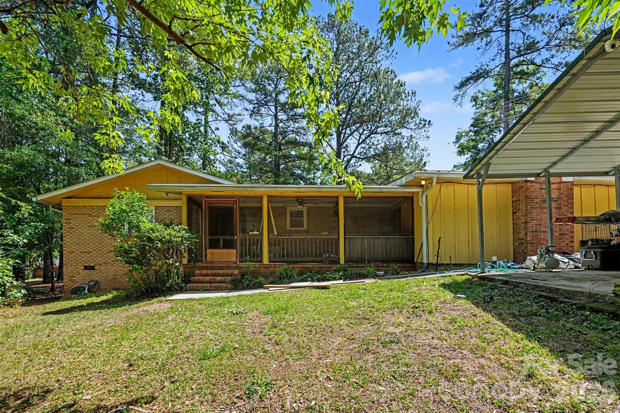 1304 Shannon Drive — Wadesboro