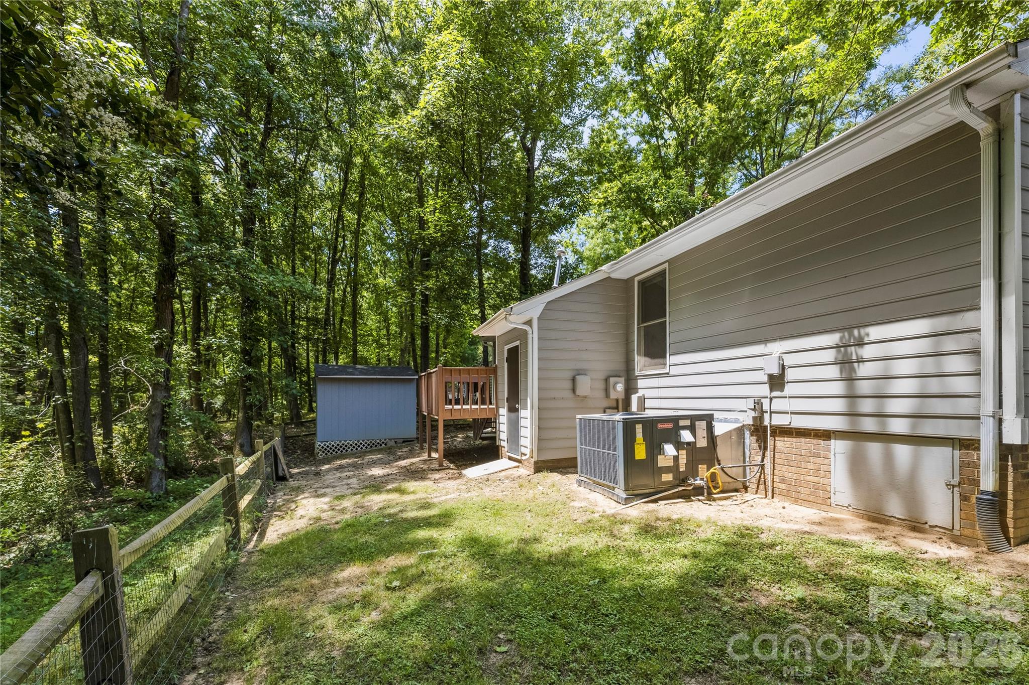 8200 Chrisbry Lane — Charlotte