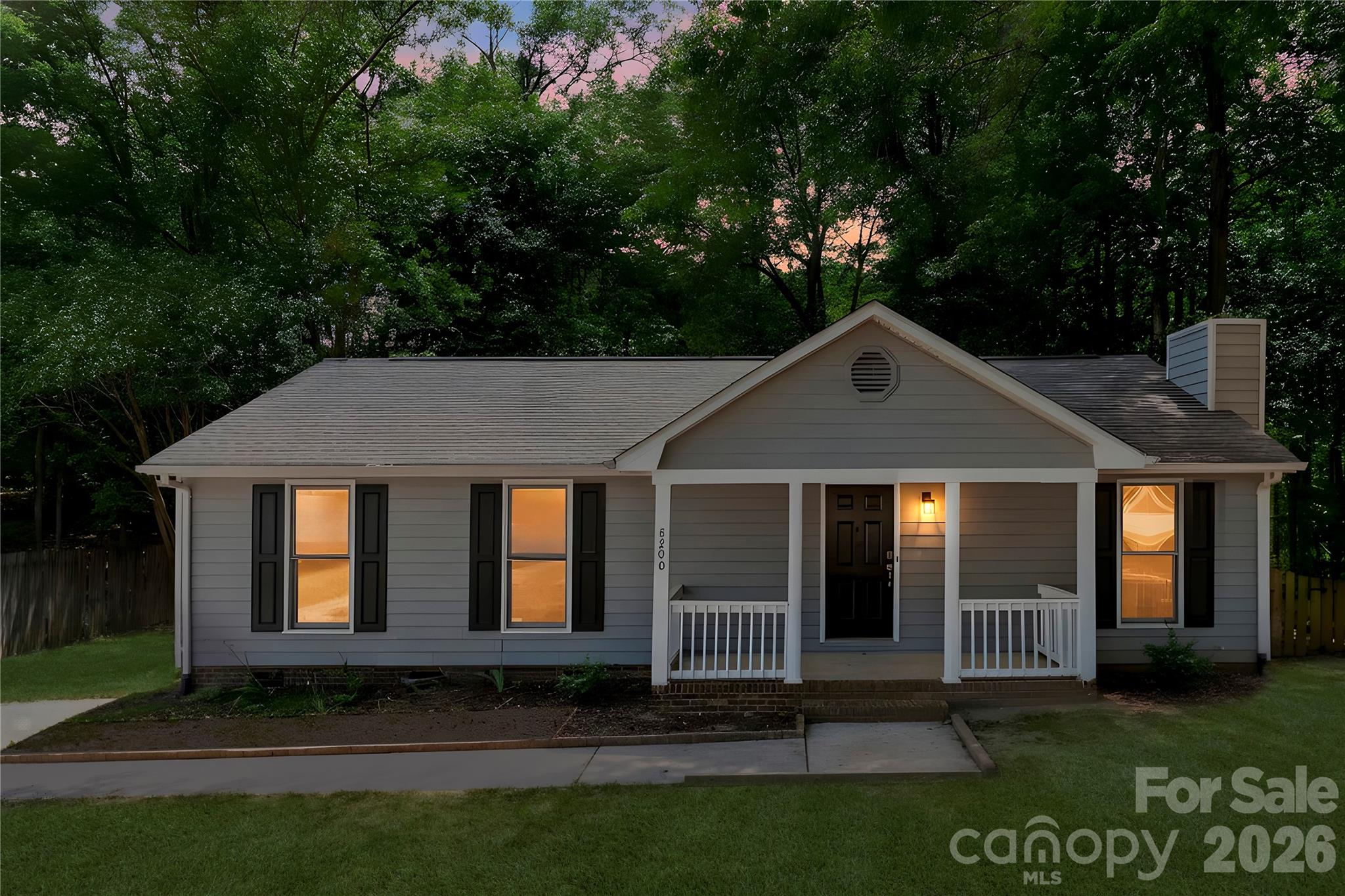 8200 Chrisbry Lane — Charlotte