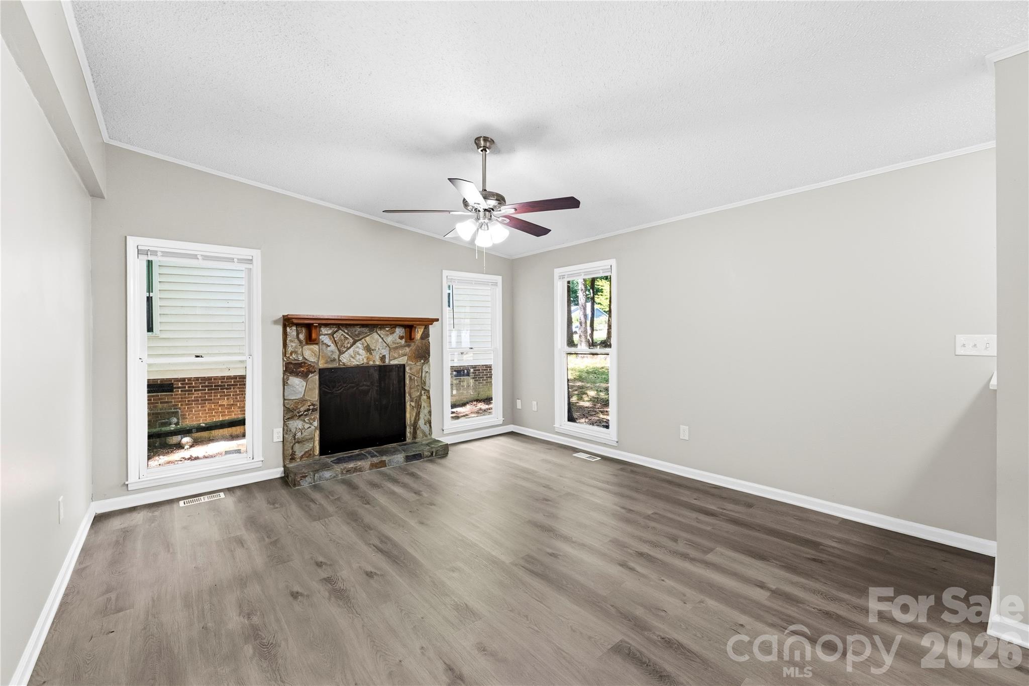 8200 Chrisbry Lane — Charlotte