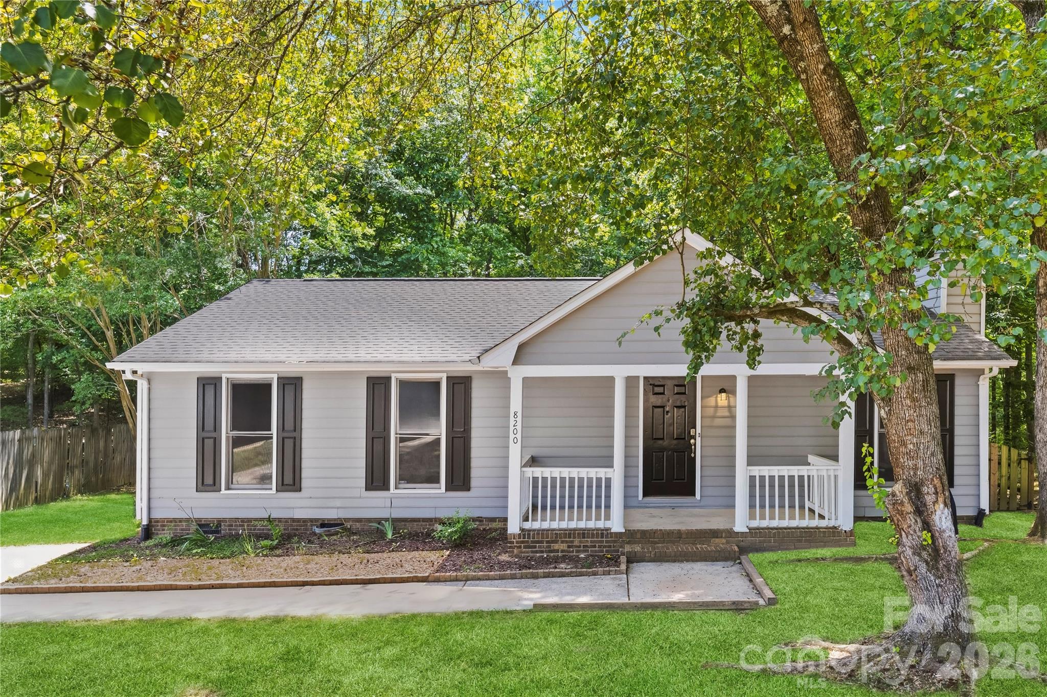 8200 Chrisbry Lane — Charlotte