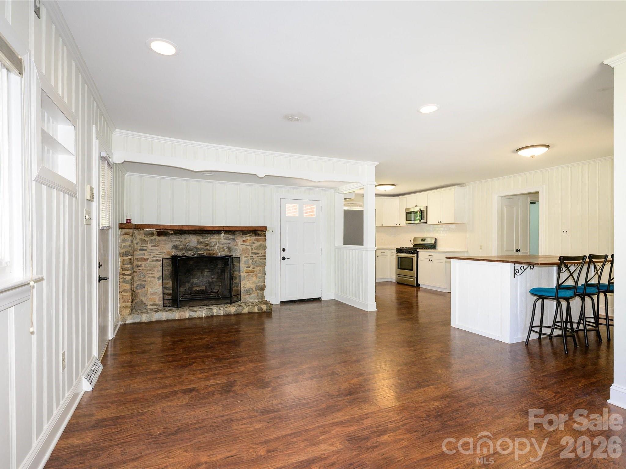 354 S Magnolia Street — Mooresville