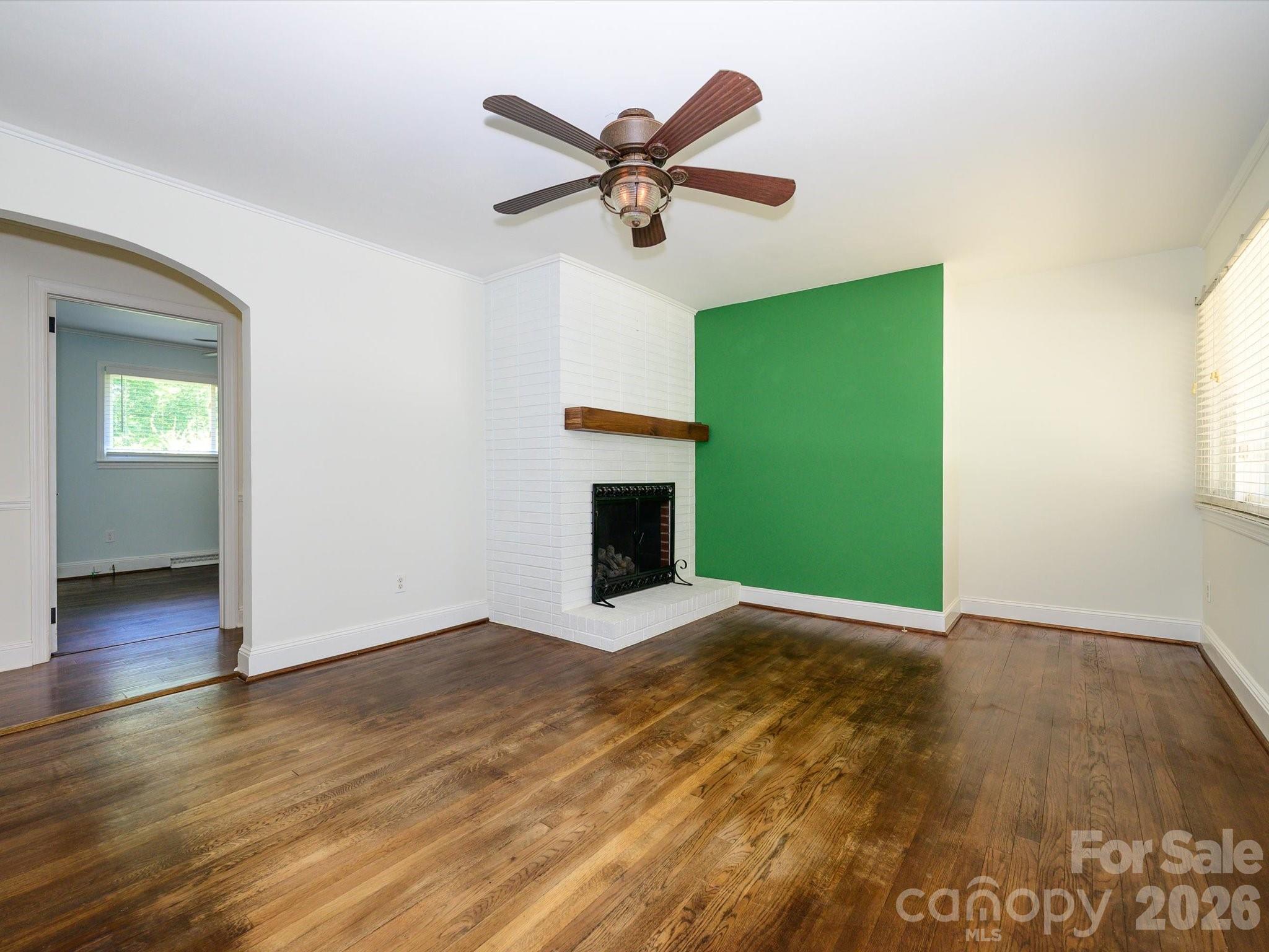 354 S Magnolia Street — Mooresville