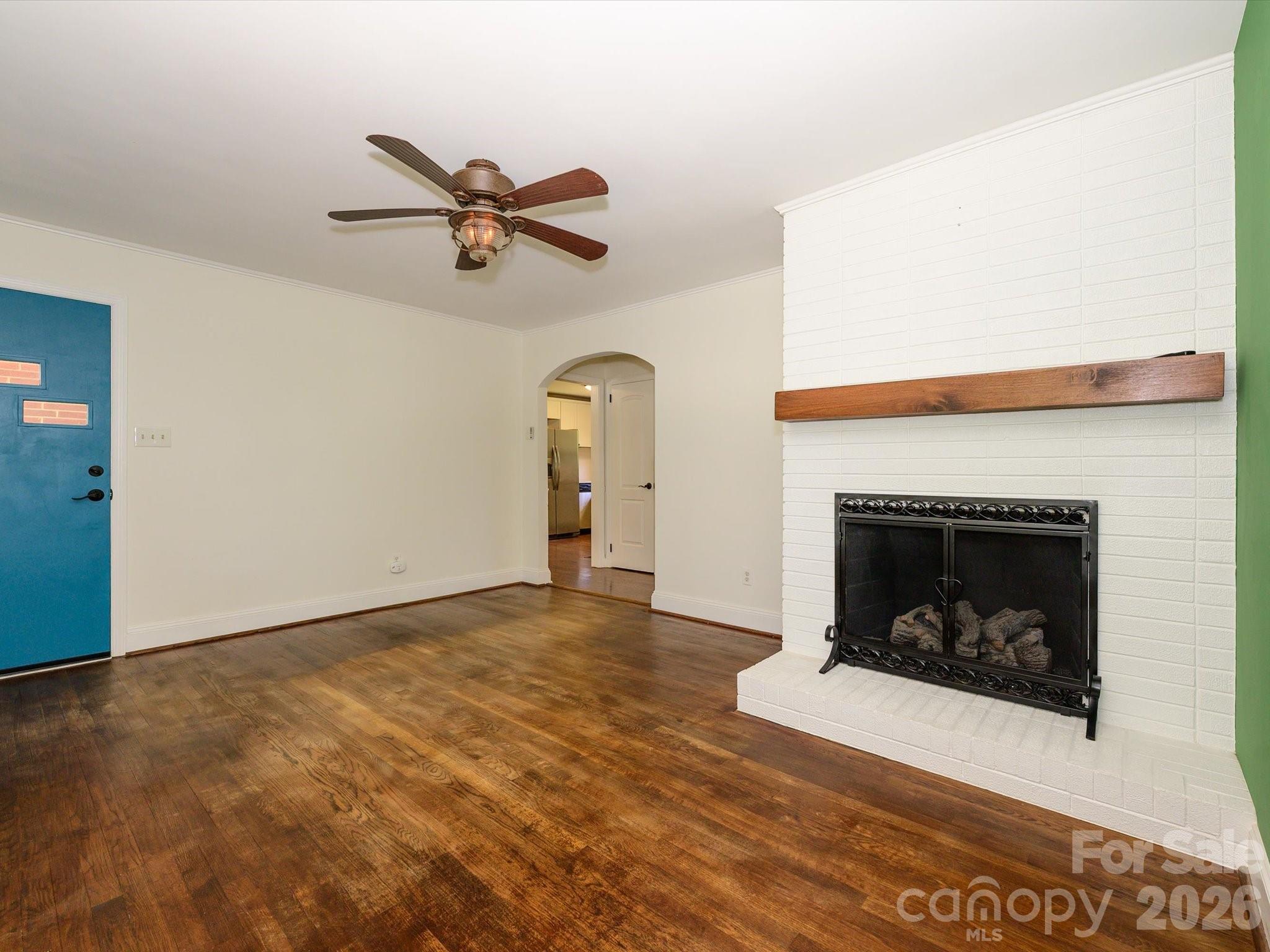 354 S Magnolia Street — Mooresville
