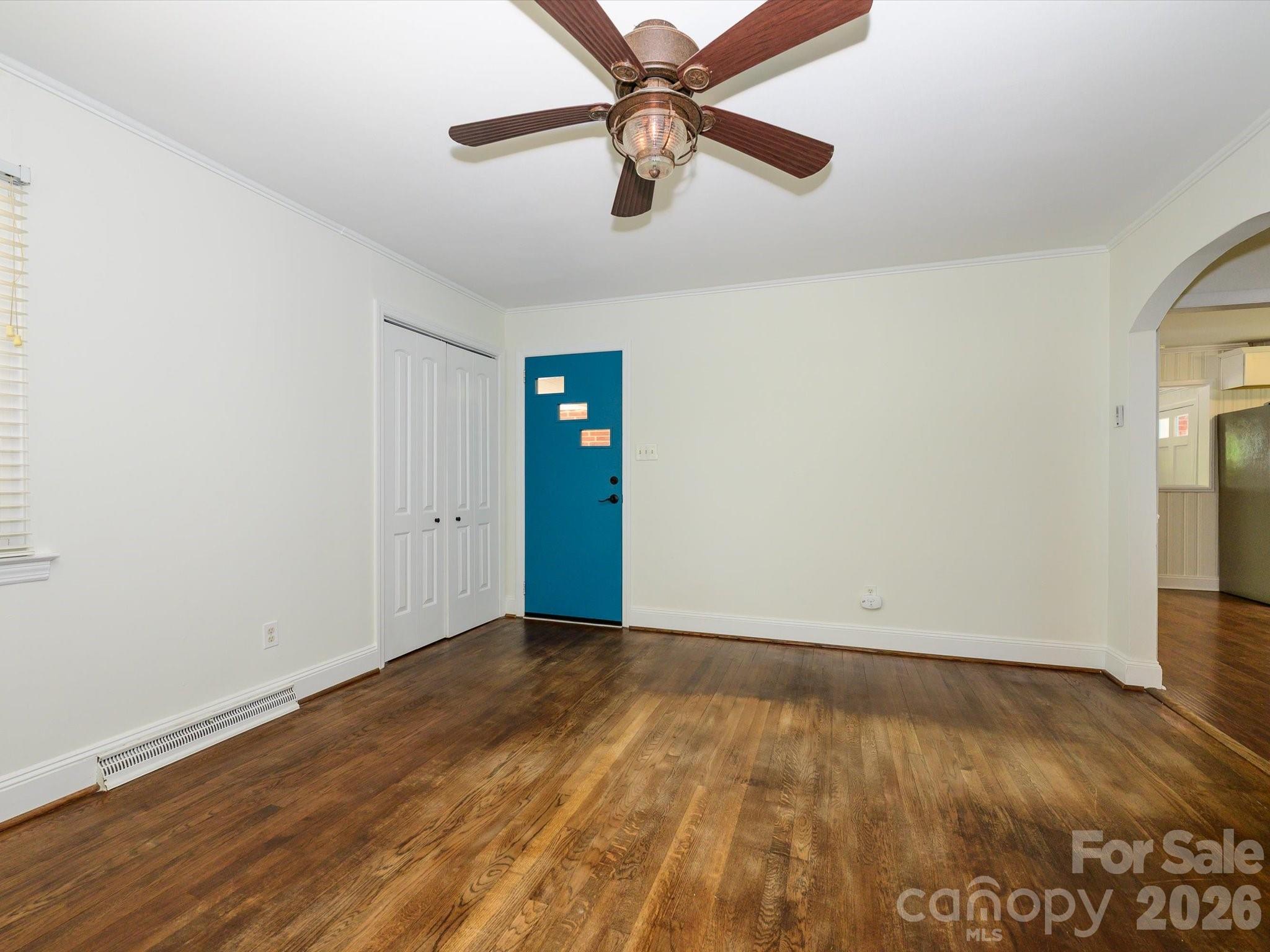 354 S Magnolia Street — Mooresville