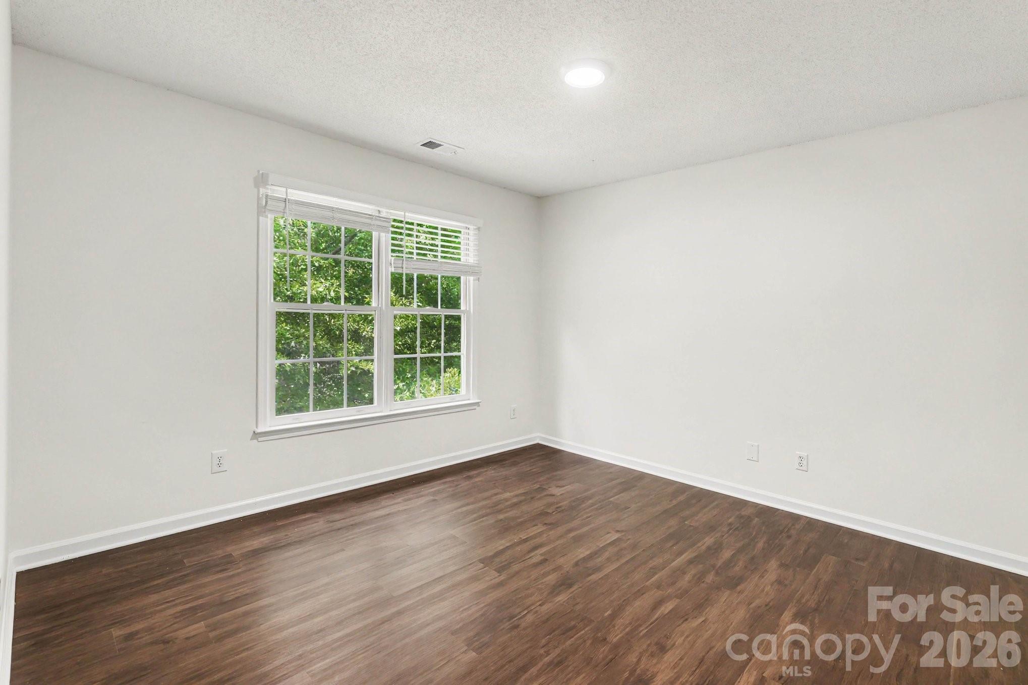 5802 Swanston Drive — Charlotte