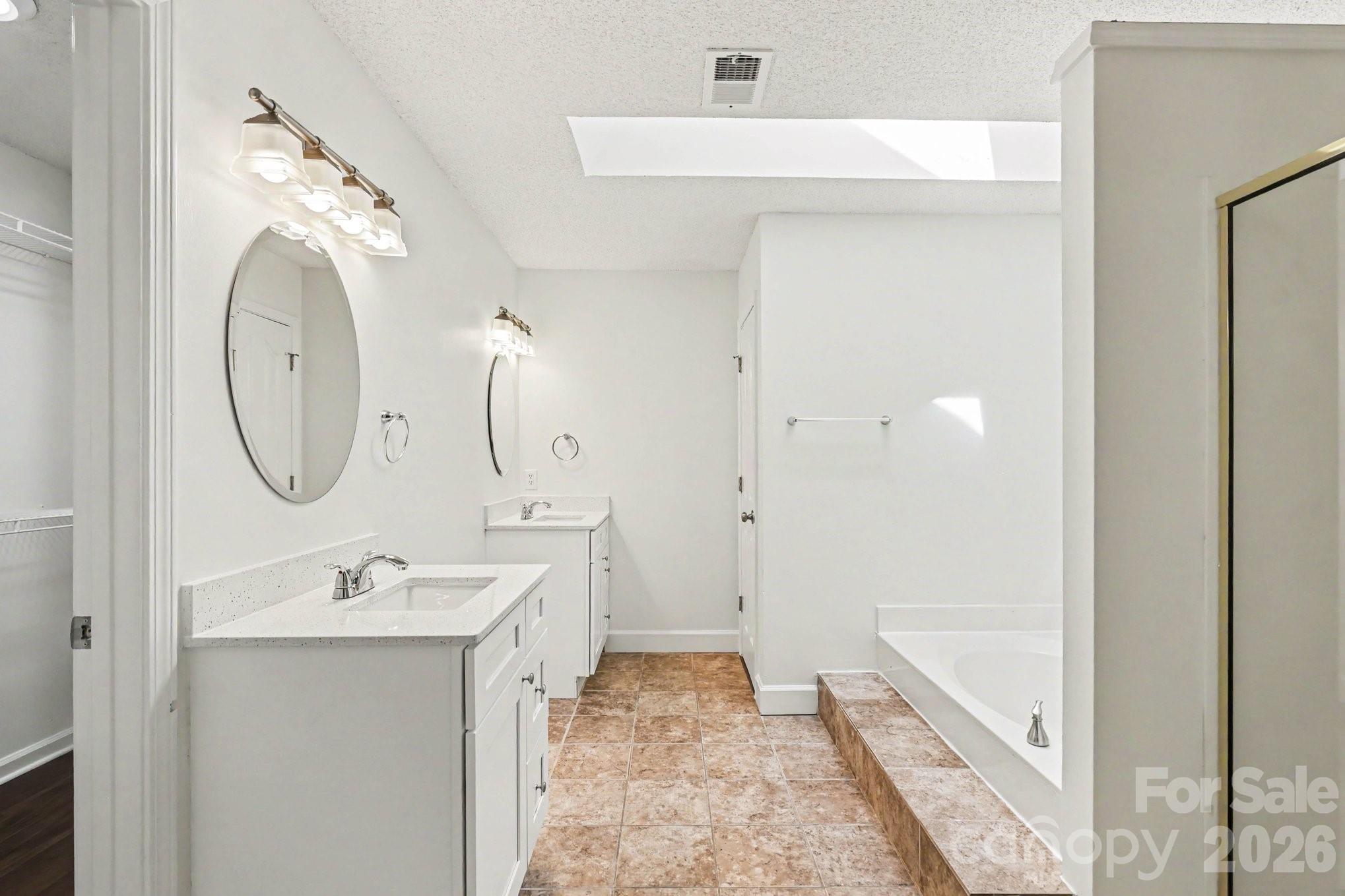 5802 Swanston Drive — Charlotte