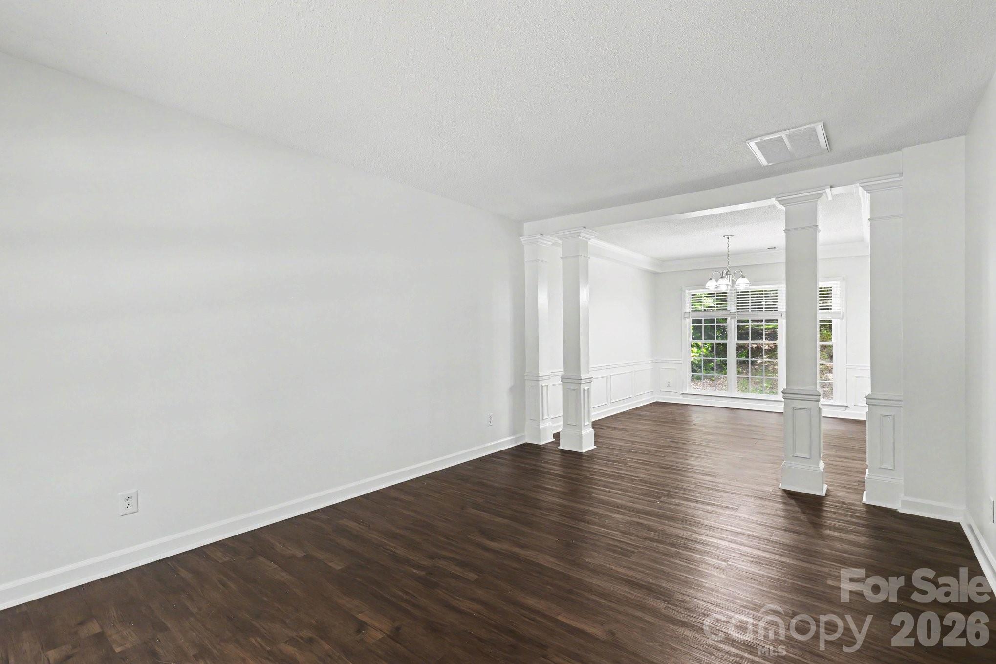 5802 Swanston Drive — Charlotte