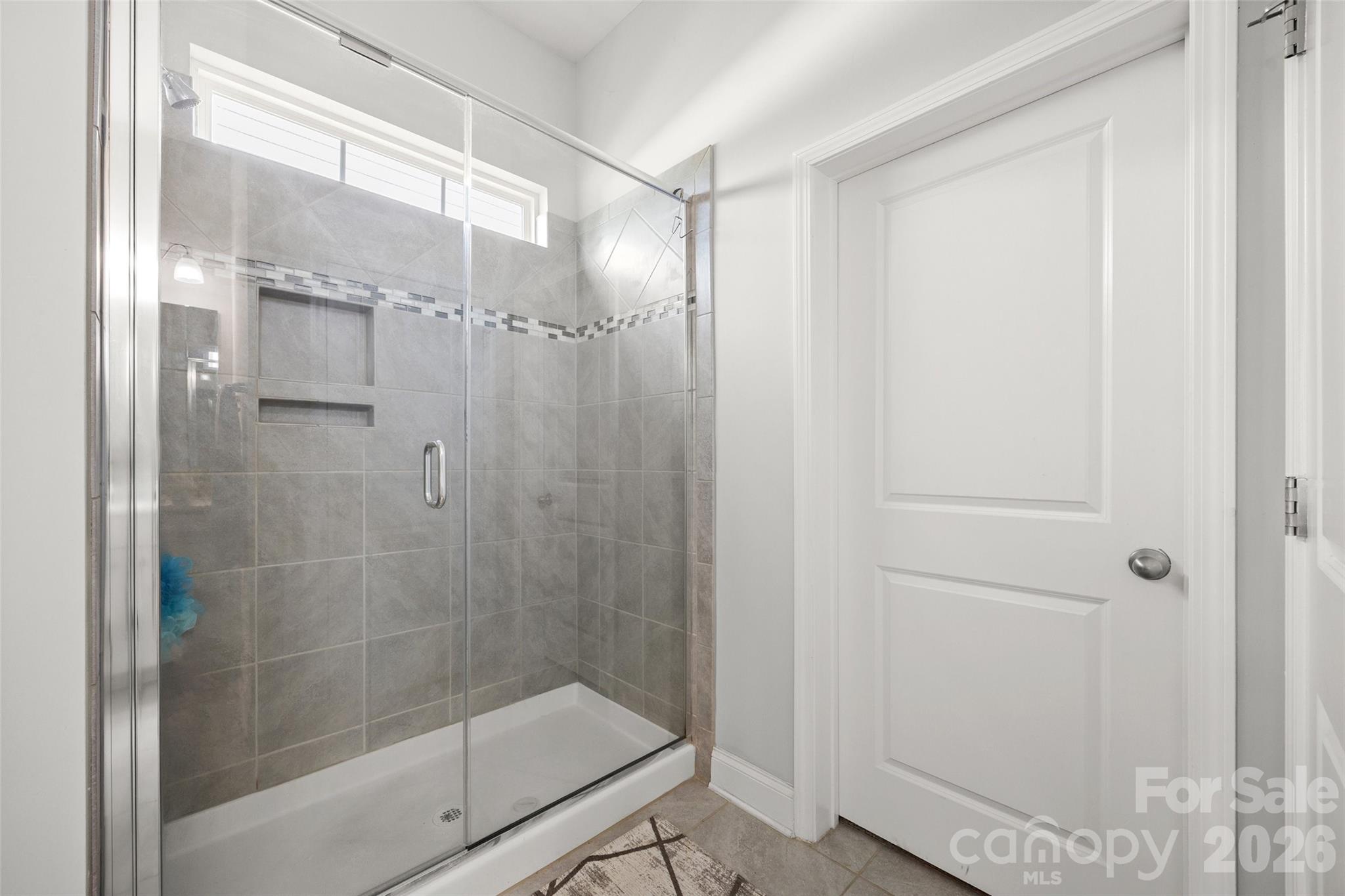 7040 Chrysanthemum Road — Lancaster