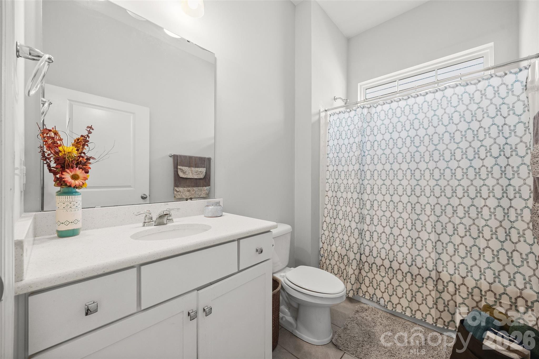7040 Chrysanthemum Road — Lancaster