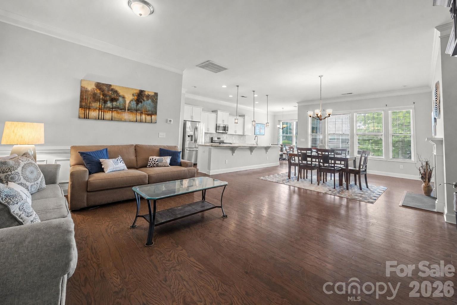 7040 Chrysanthemum Road — Lancaster