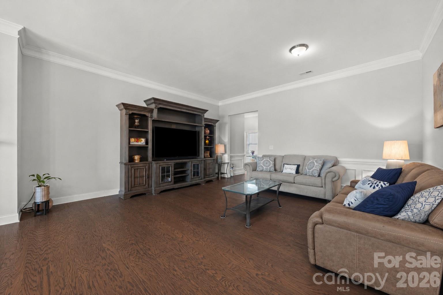 7040 Chrysanthemum Road — Lancaster