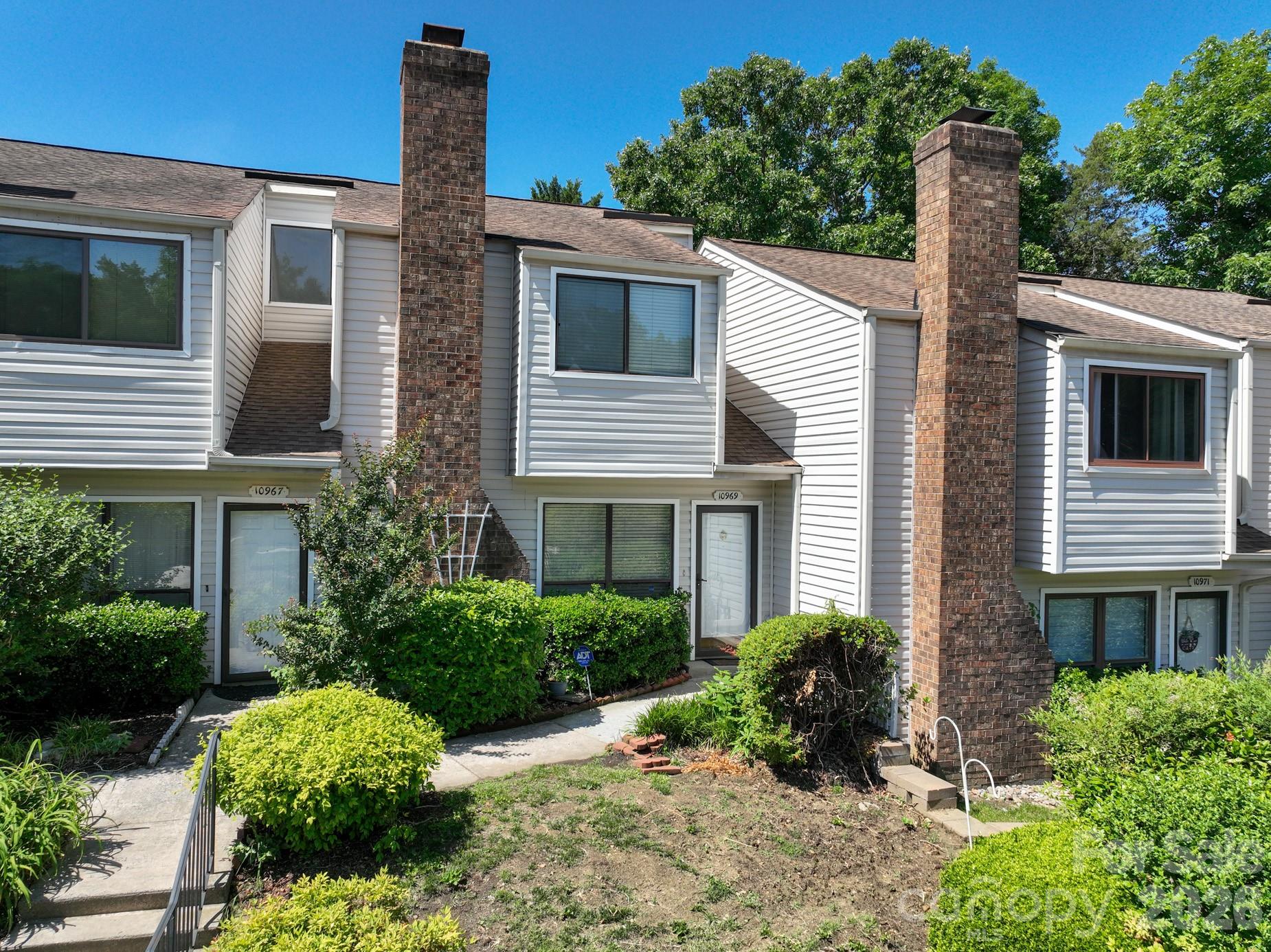 10969 Carmel Crossing Road — Charlotte