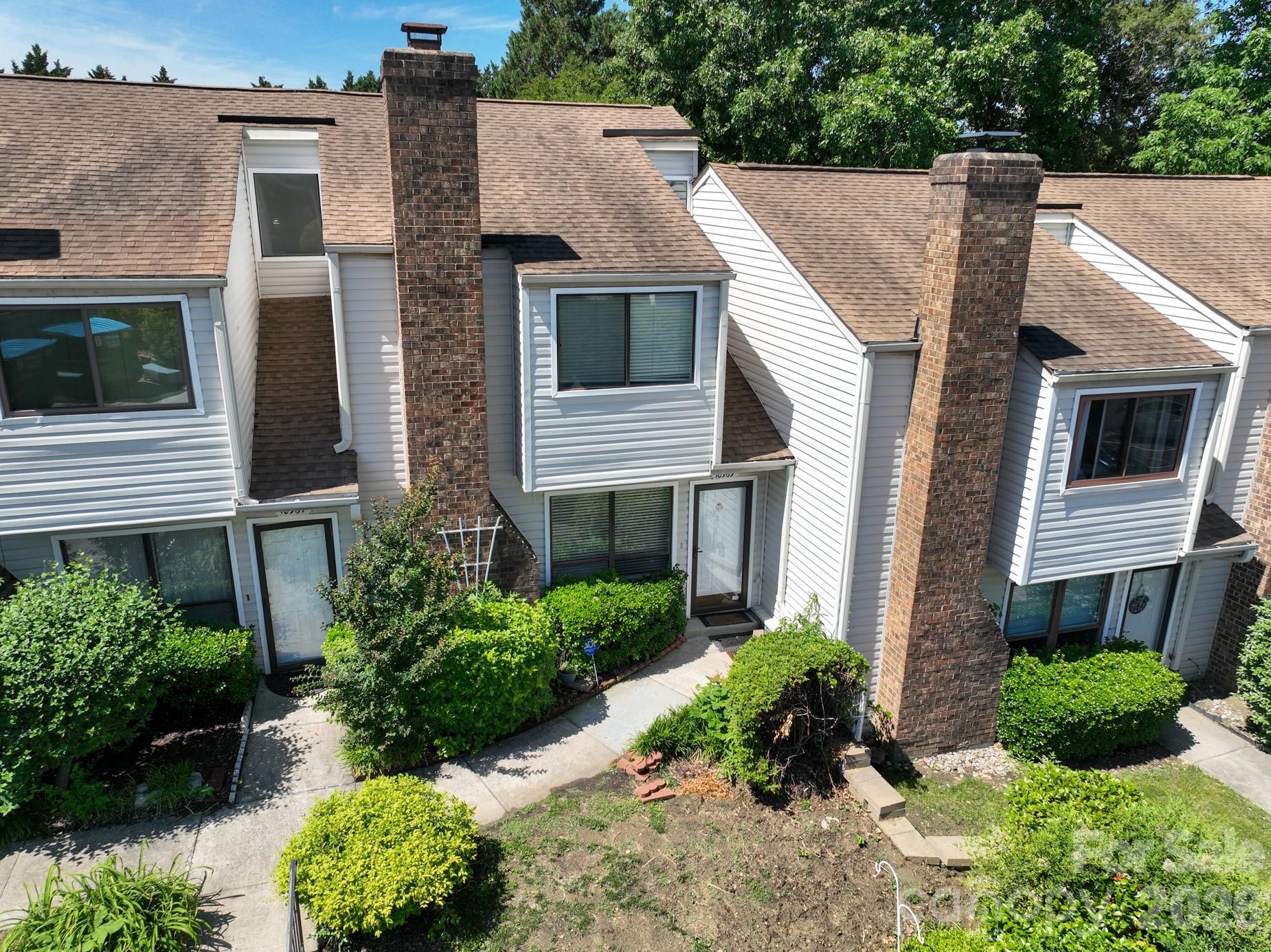10969 Carmel Crossing Road — Charlotte
