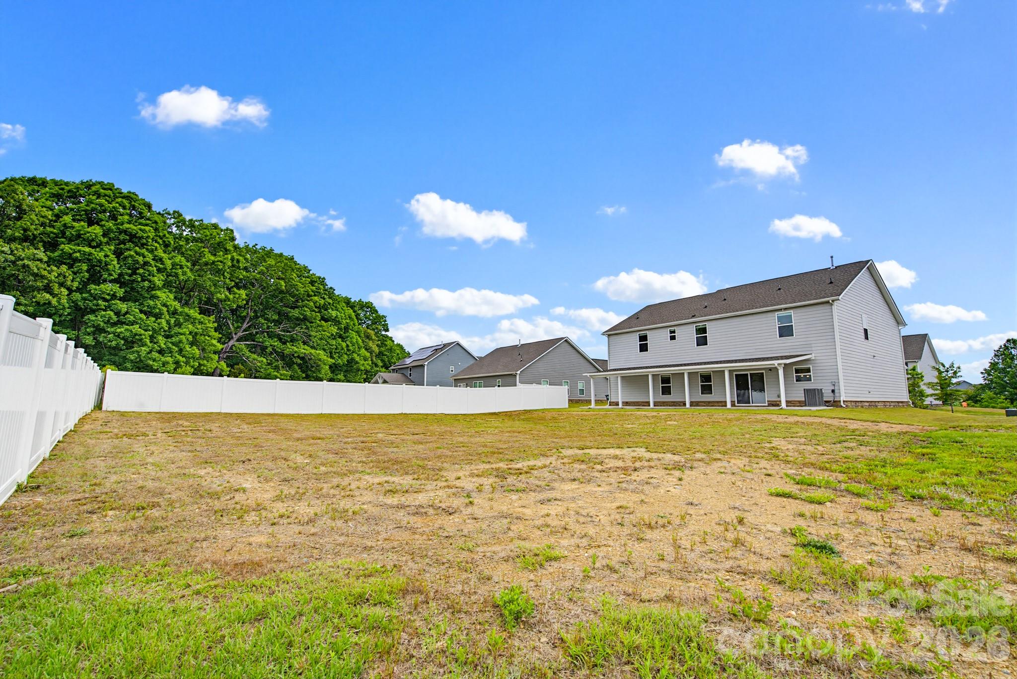 2113 Osten Run — Monroe