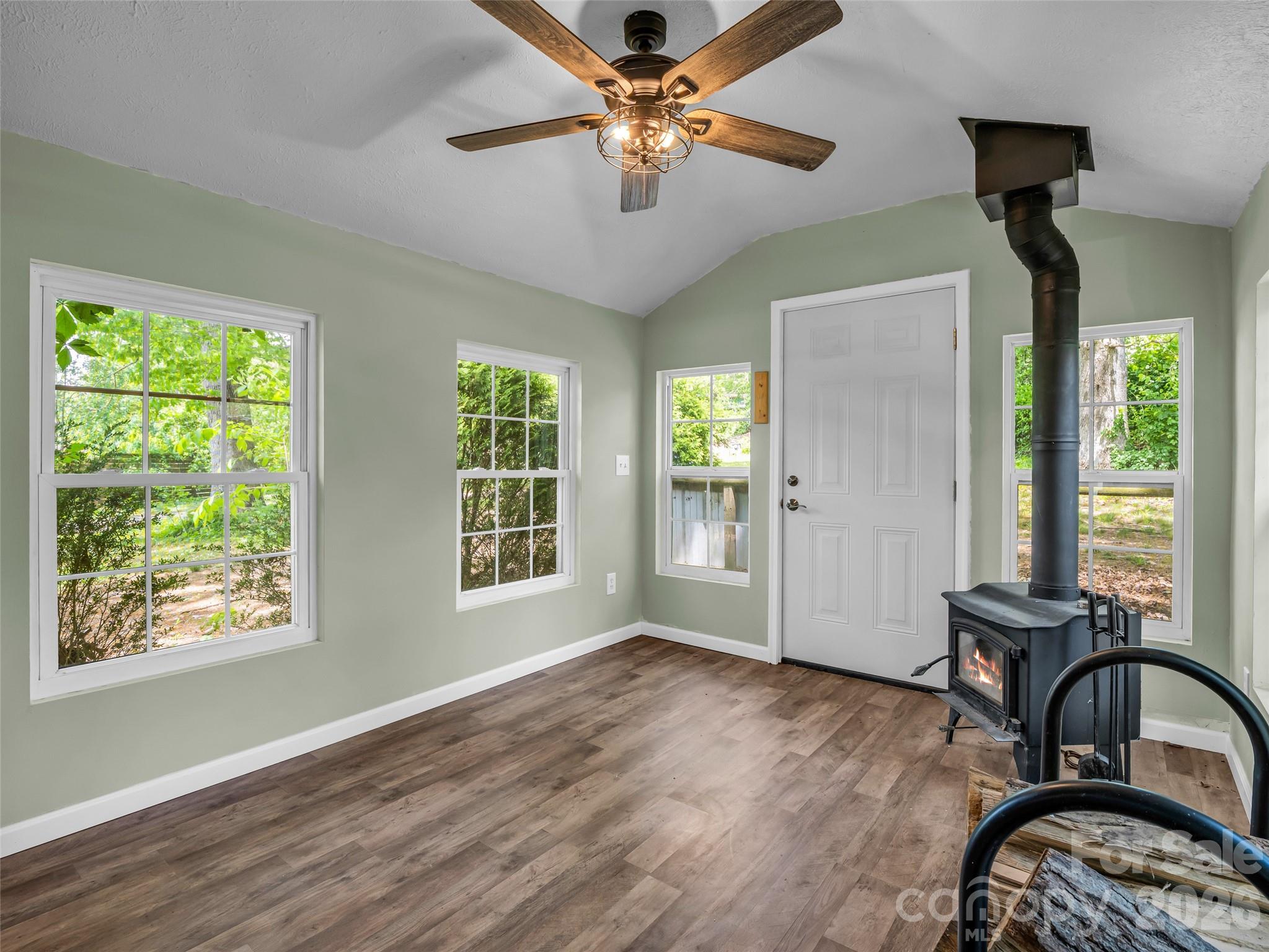 1916 Old Spartanburg Road — Hendersonville