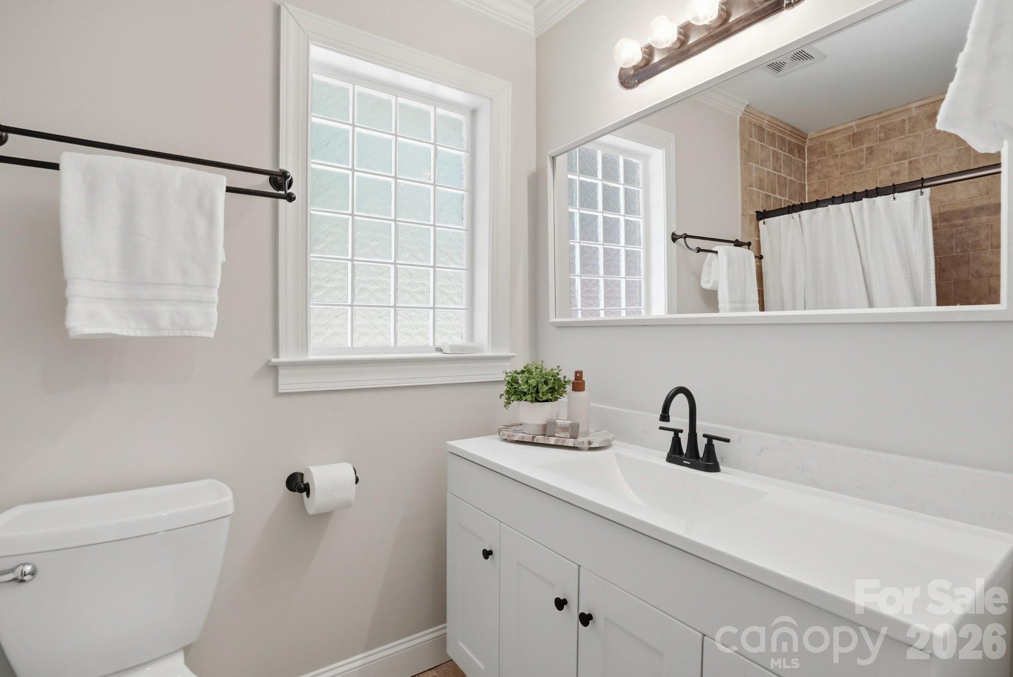 2113 Bon Villa Way — Tega Cay