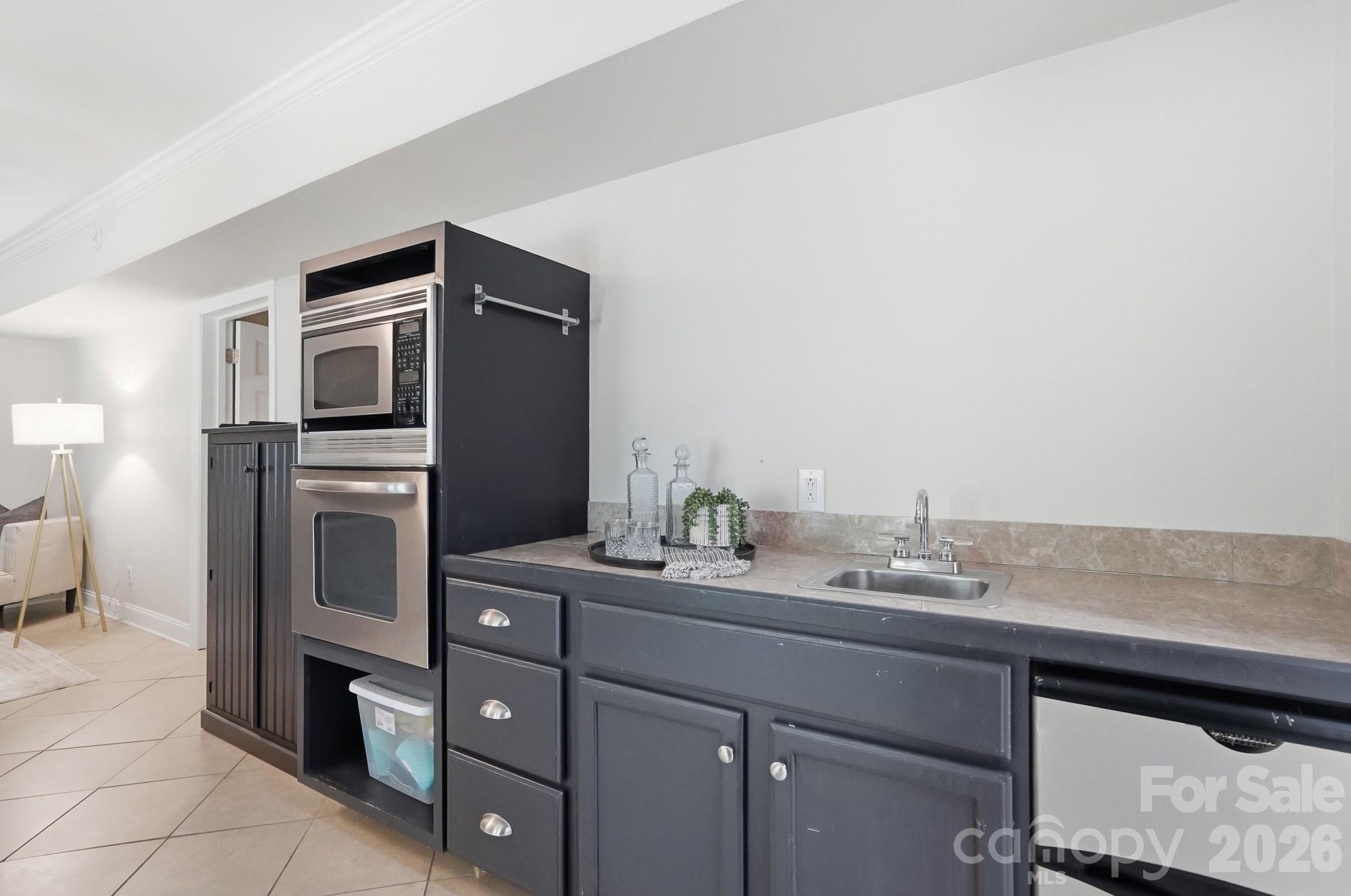 2113 Bon Villa Way — Tega Cay