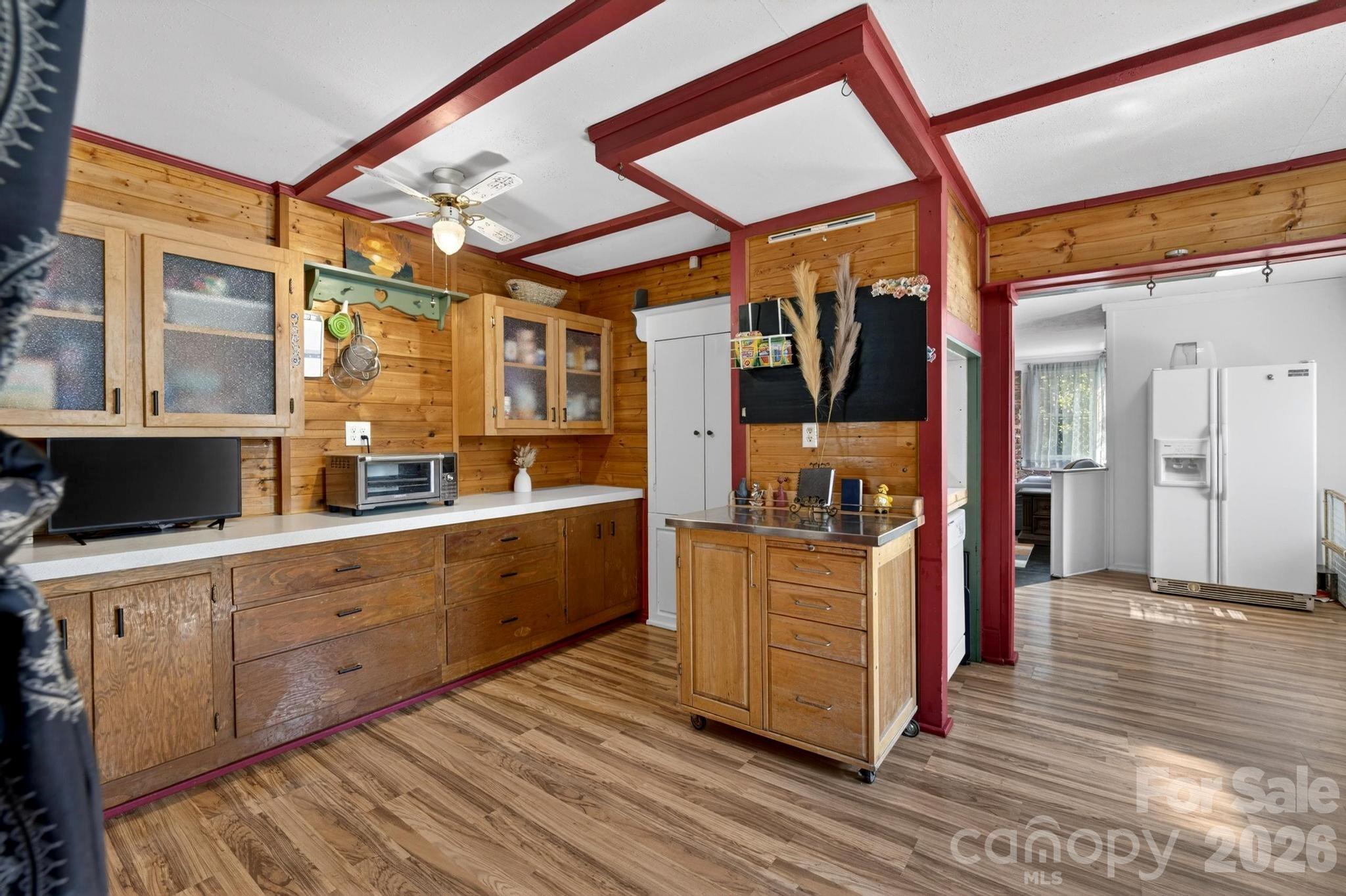 828 Jamestown Road — Morganton