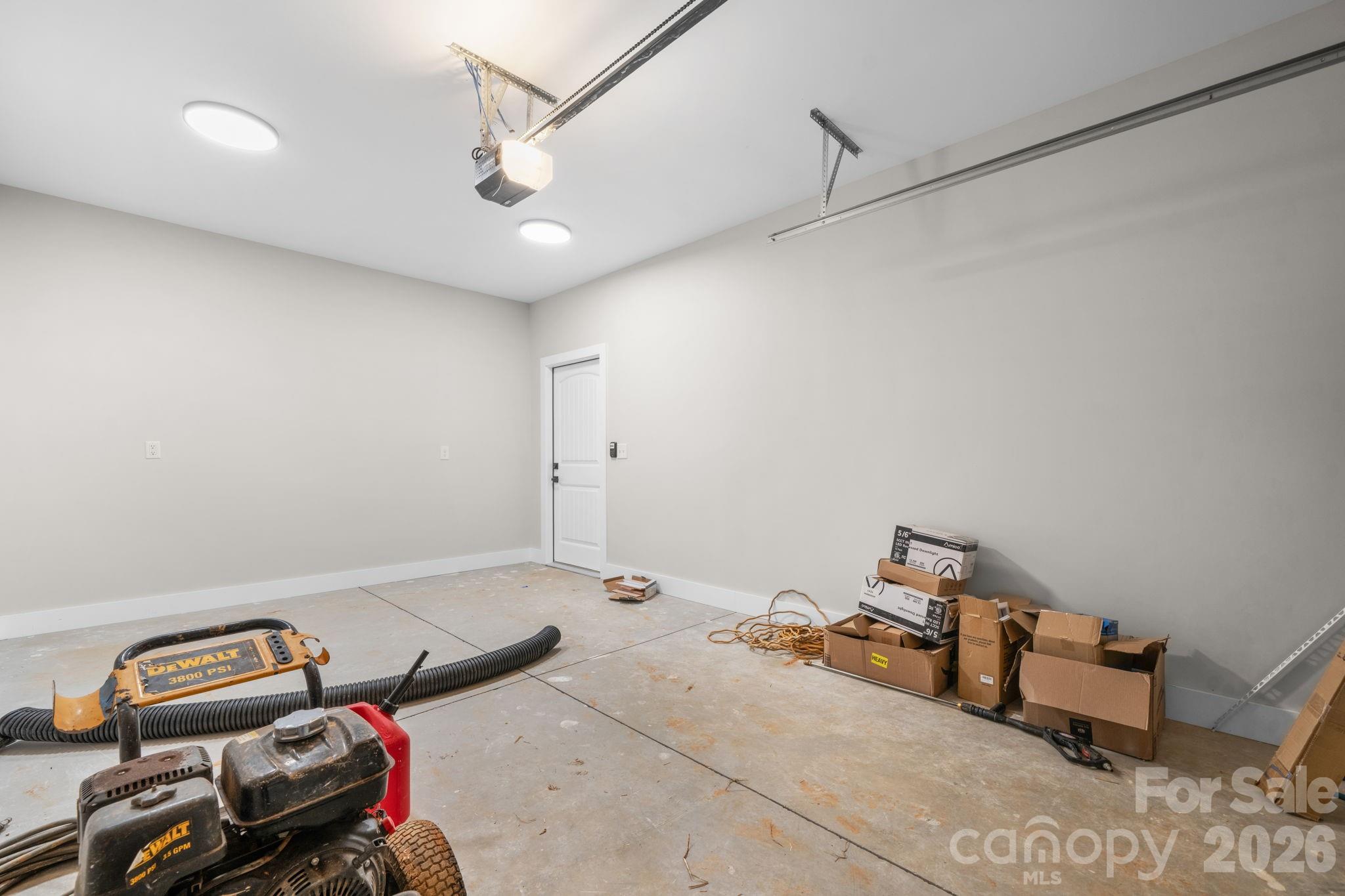 917 Overlook Drive SW — Lenoir