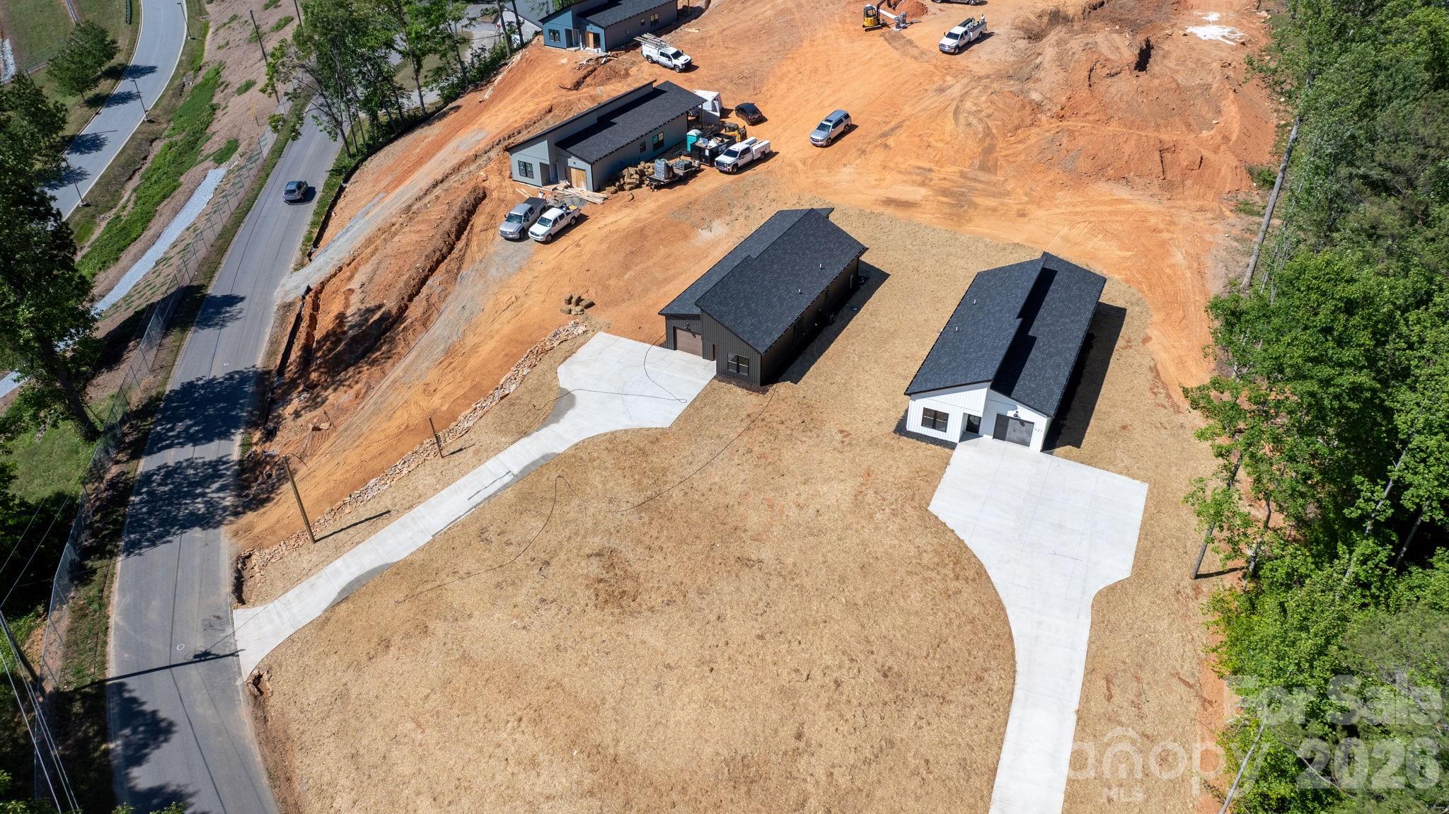 917 Overlook Drive SW — Lenoir