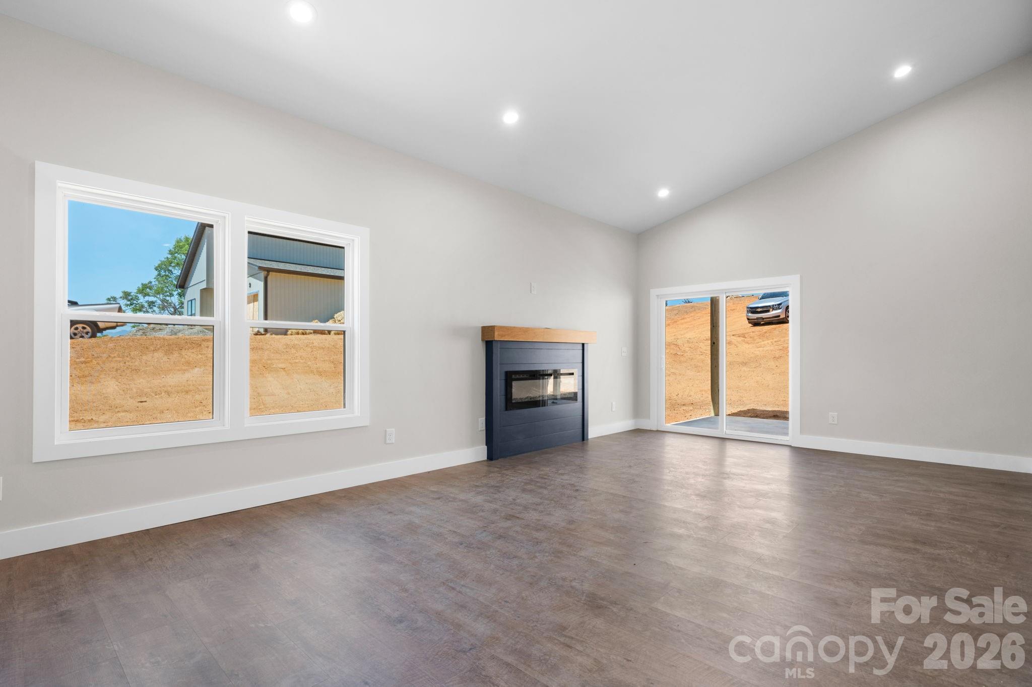 917 Overlook Drive SW — Lenoir
