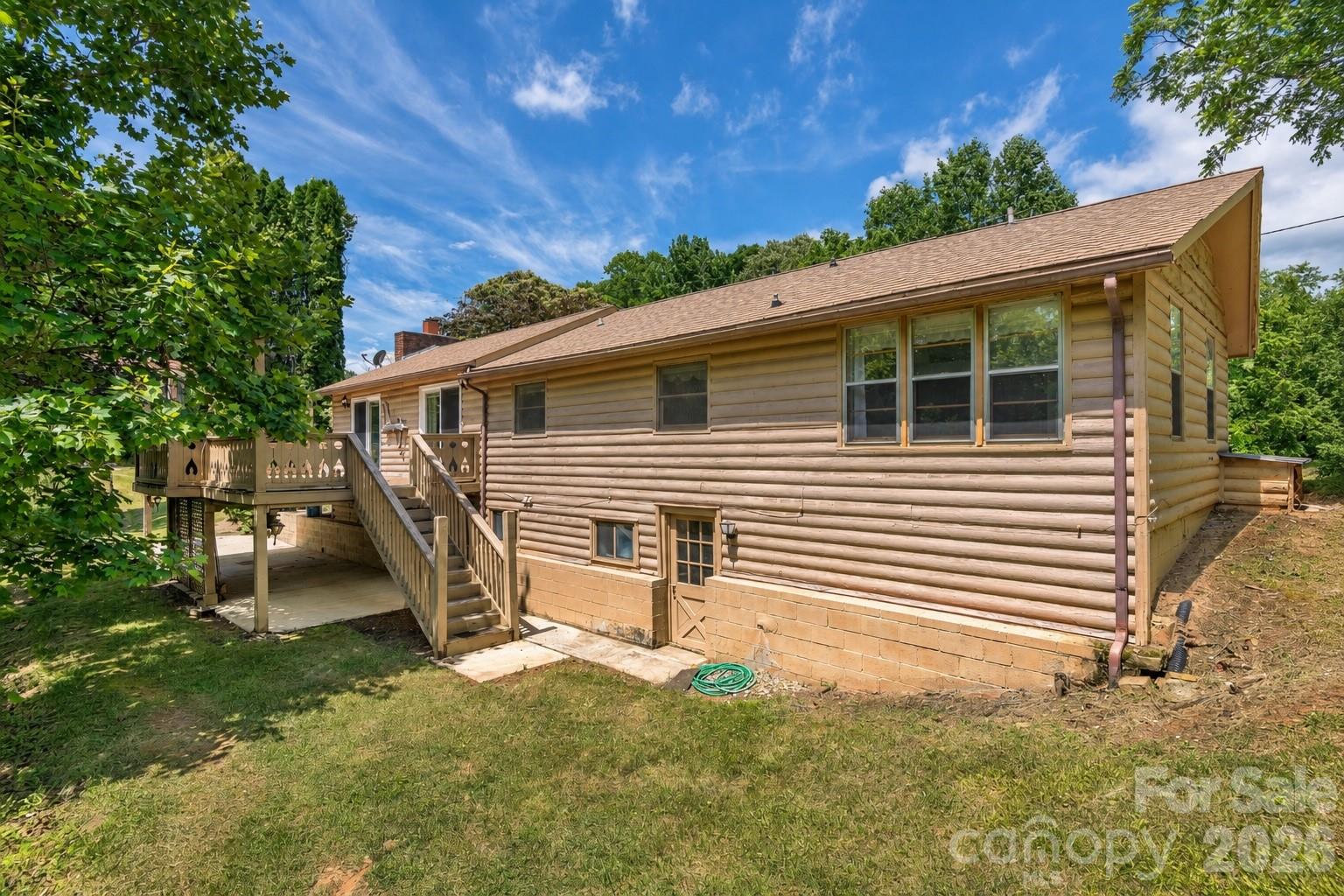 185 Indian Springs Road — Clyde