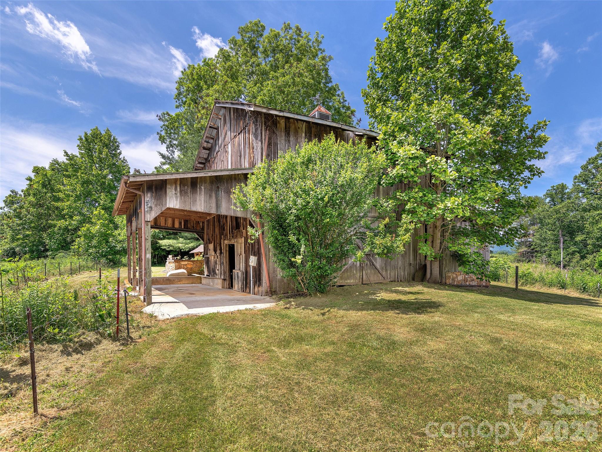 185 Indian Springs Road — Clyde