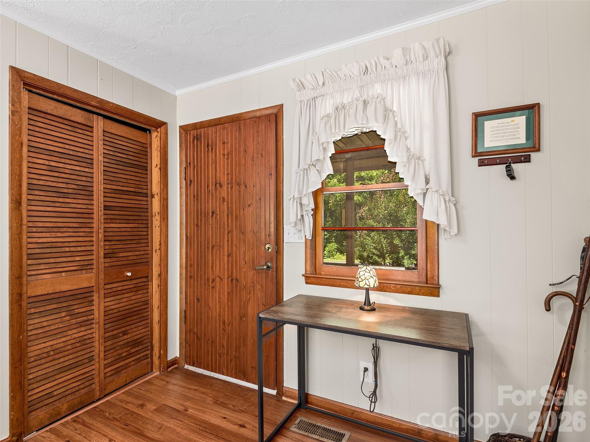 185 Indian Springs Road — Clyde