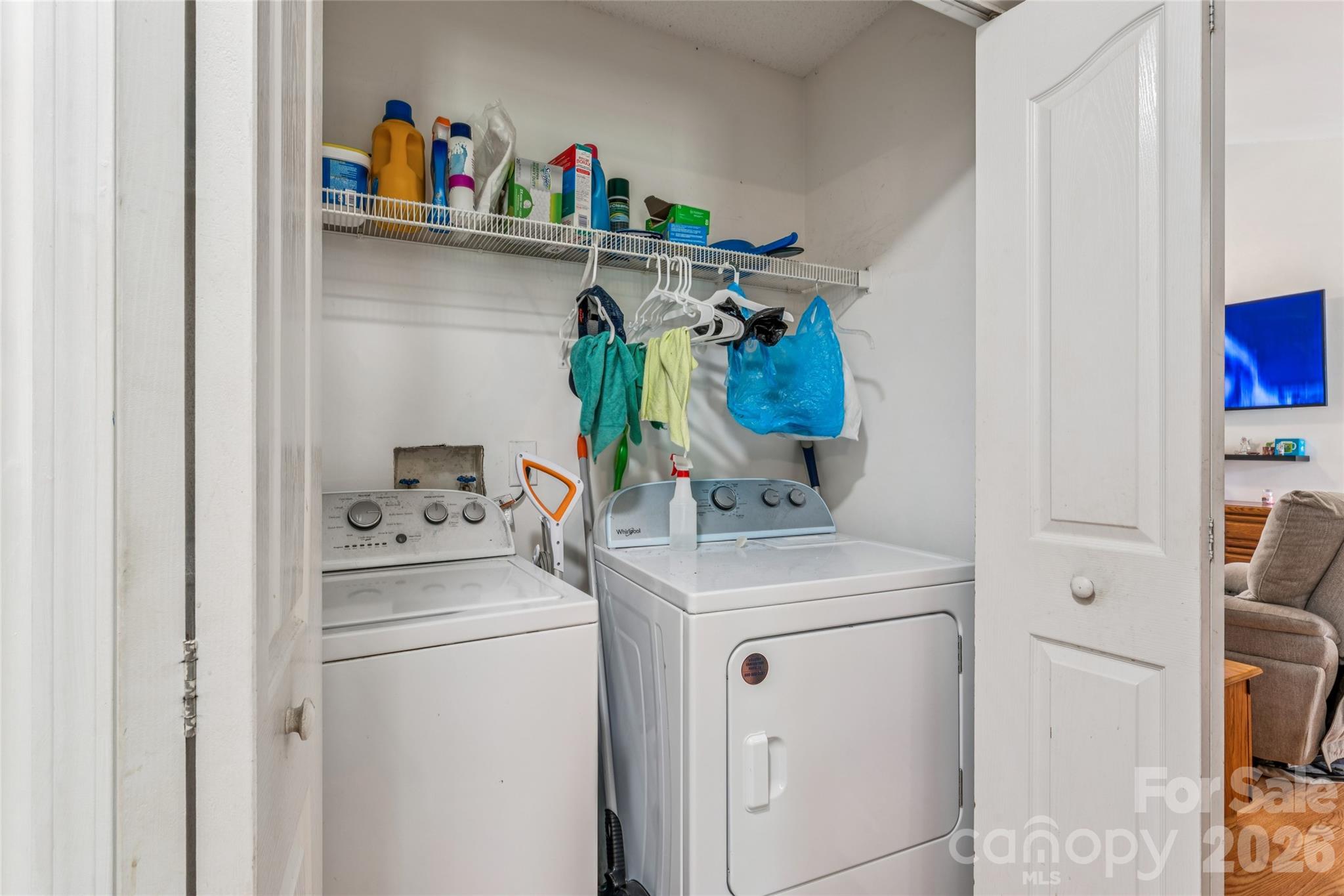 13221 Crooked Pine Court — Charlotte