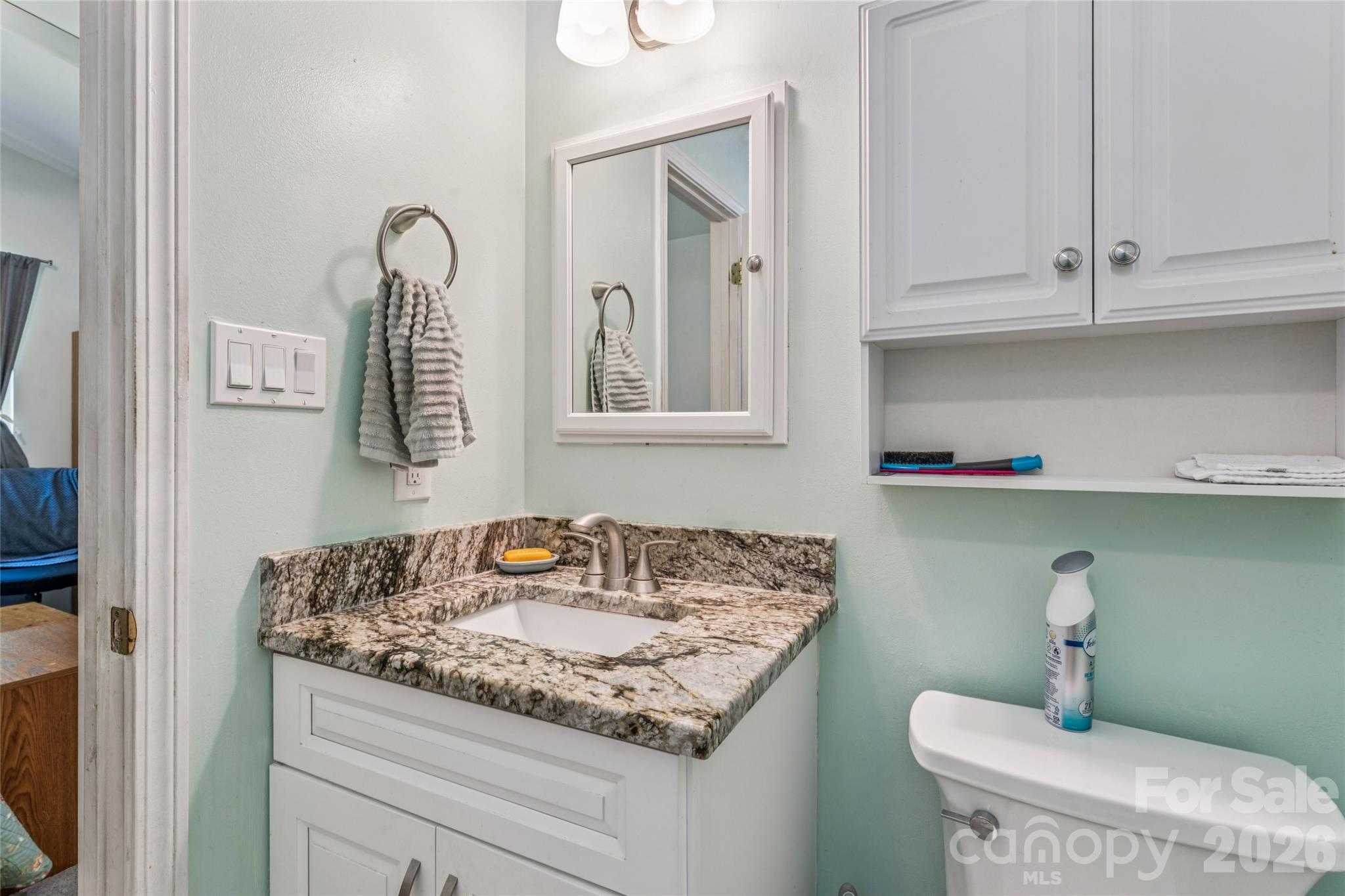 13221 Crooked Pine Court — Charlotte