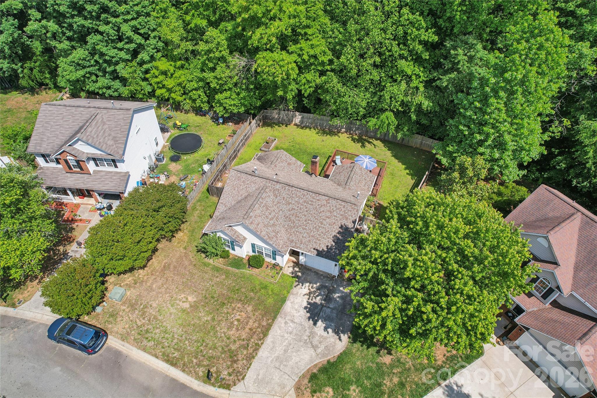 13221 Crooked Pine Court — Charlotte
