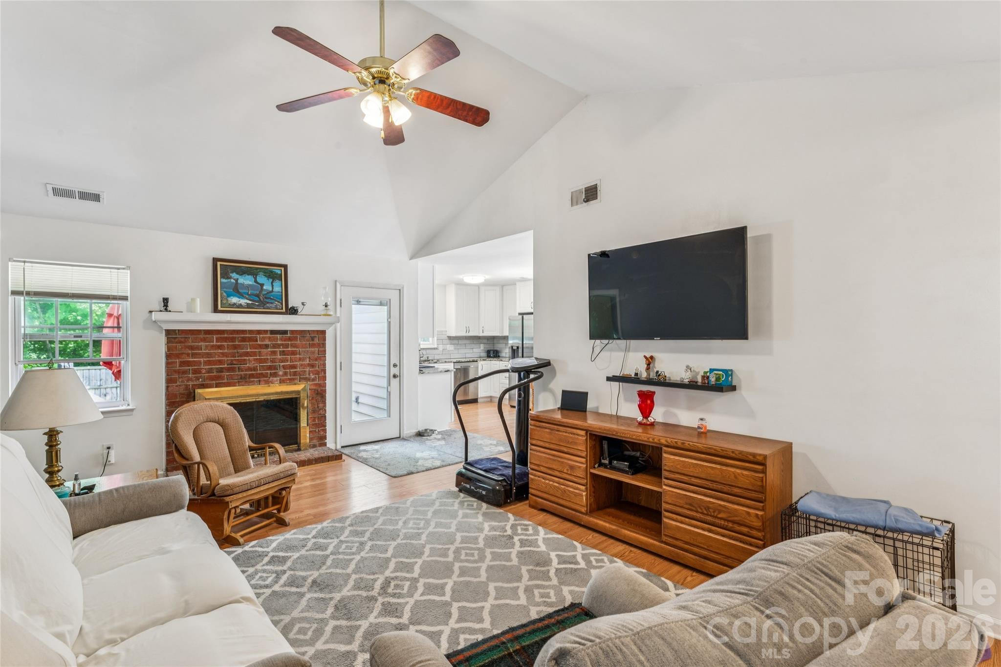 13221 Crooked Pine Court — Charlotte