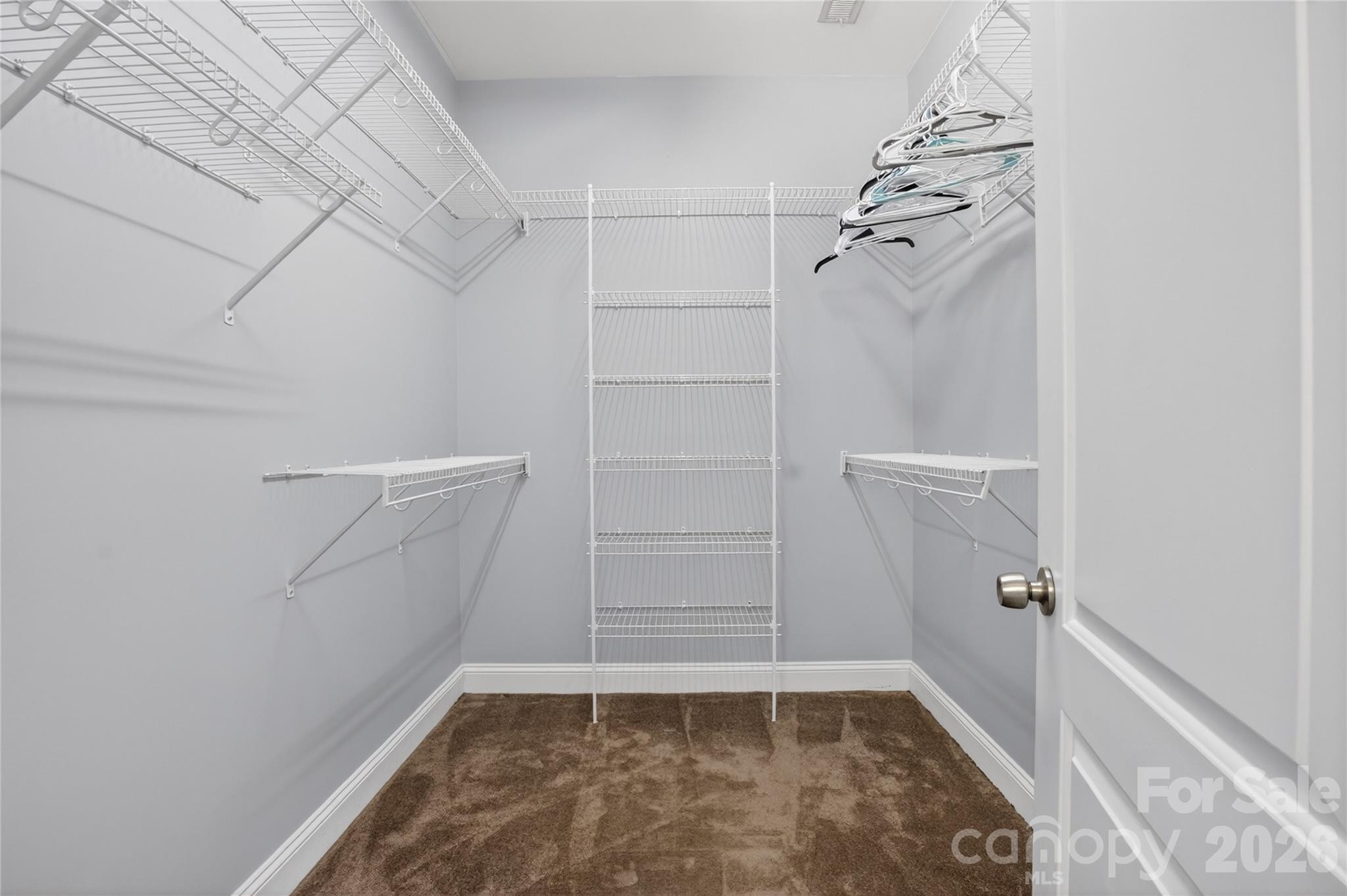 6151 Settlers Trail — Stanfield