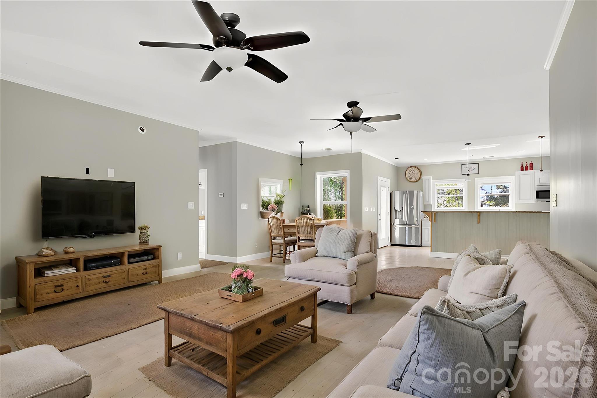 6151 Settlers Trail — Stanfield