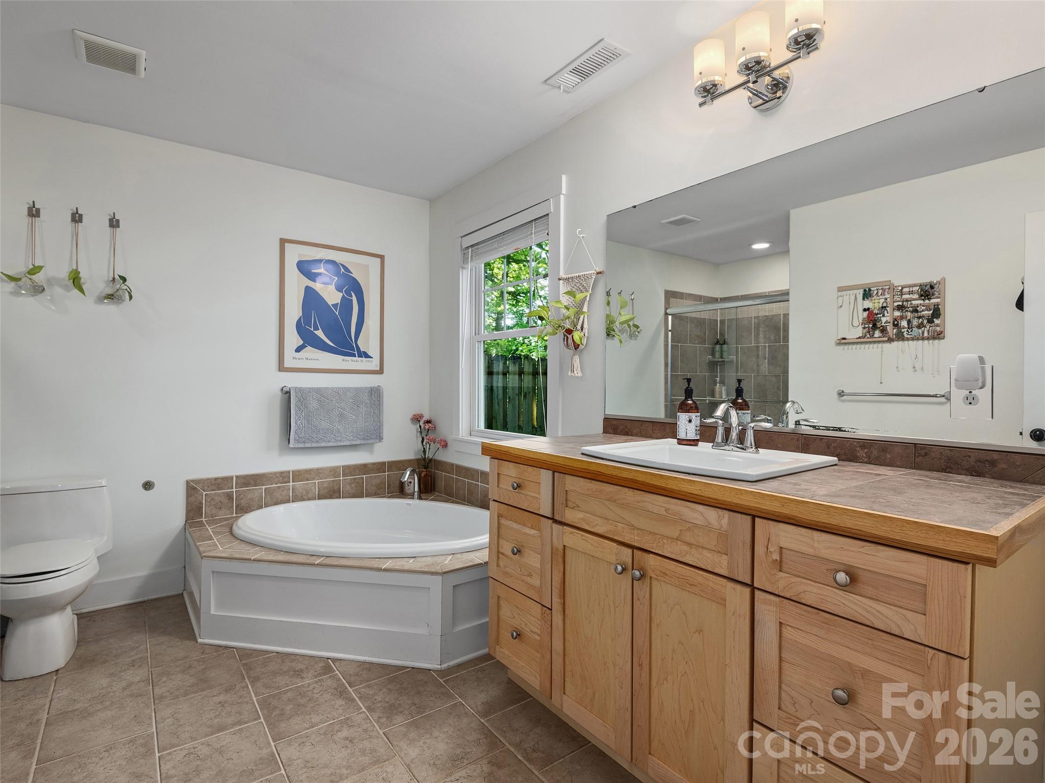 11 Knotty Alder Court — Candler