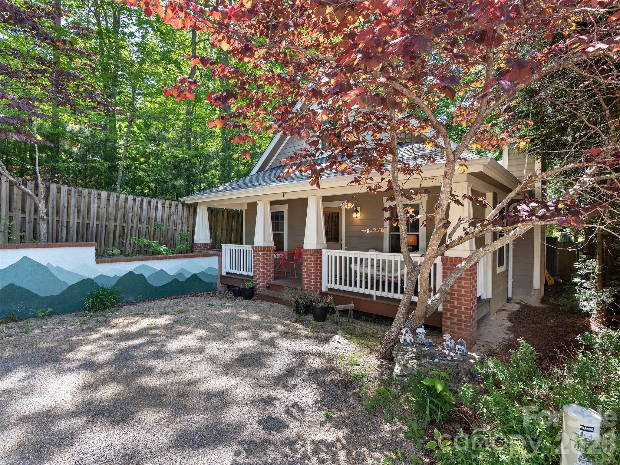 11 Knotty Alder Court — Candler
