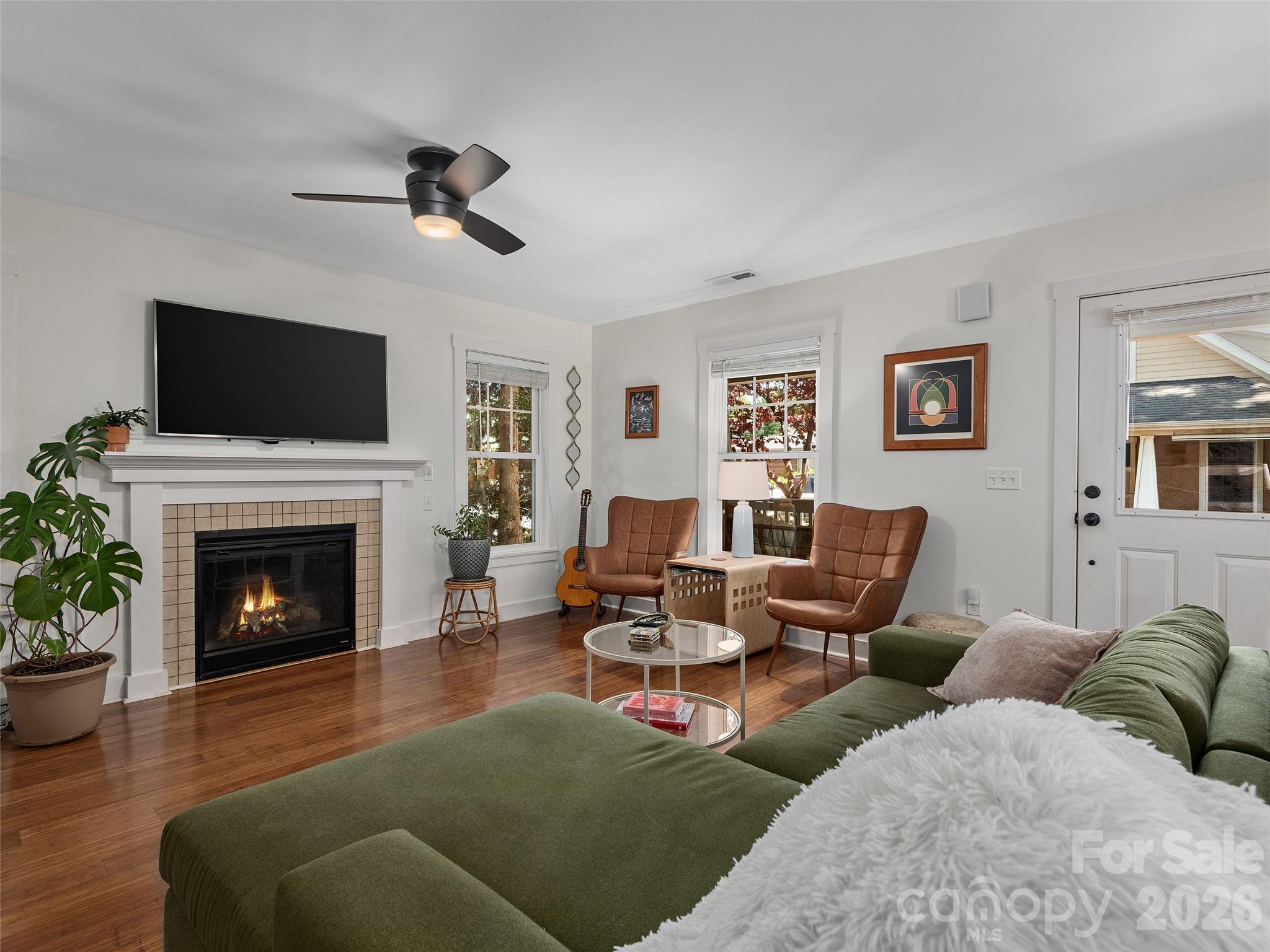 11 Knotty Alder Court — Candler