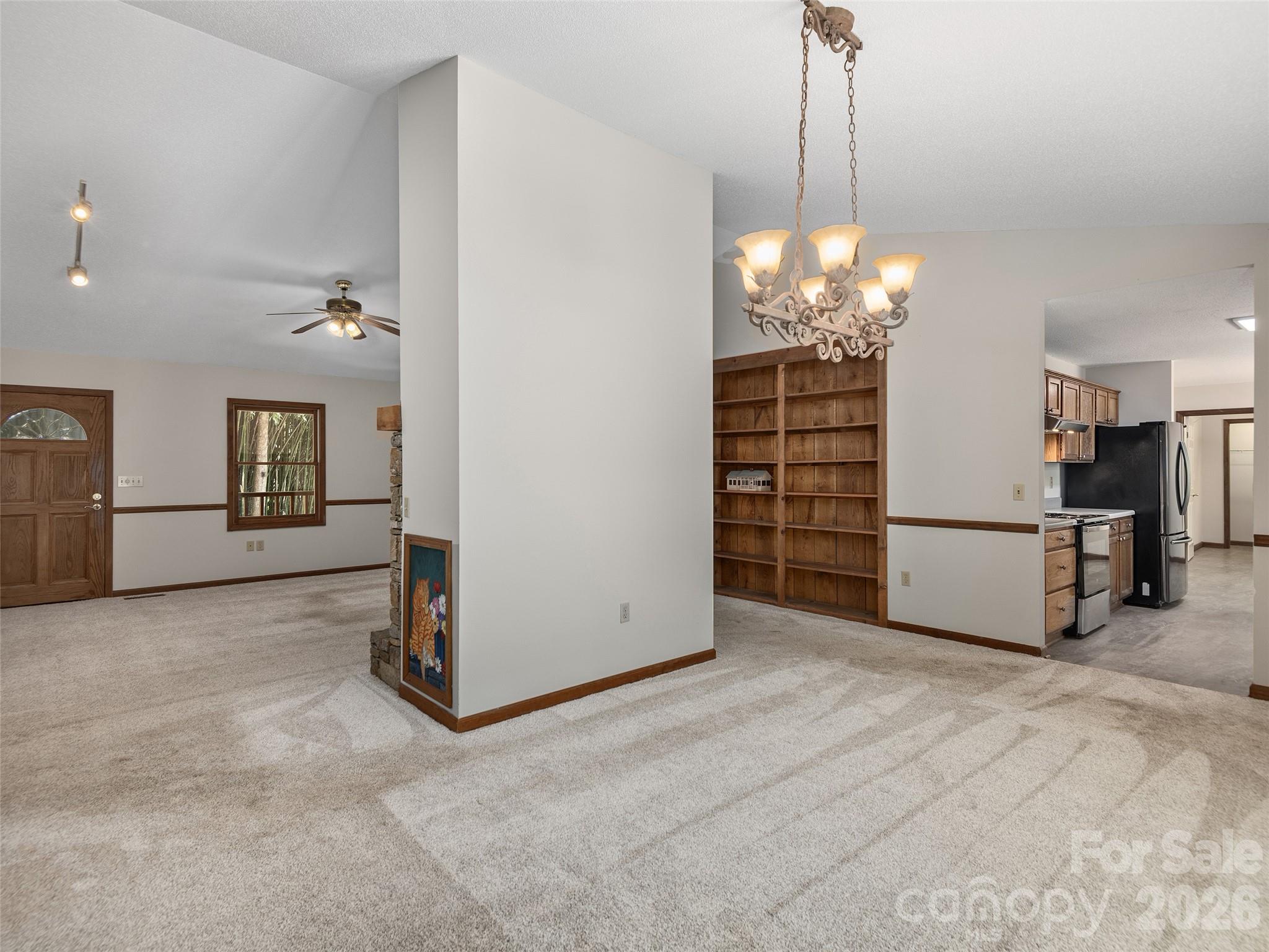 30 Kanuga Heights Lane — Hendersonville