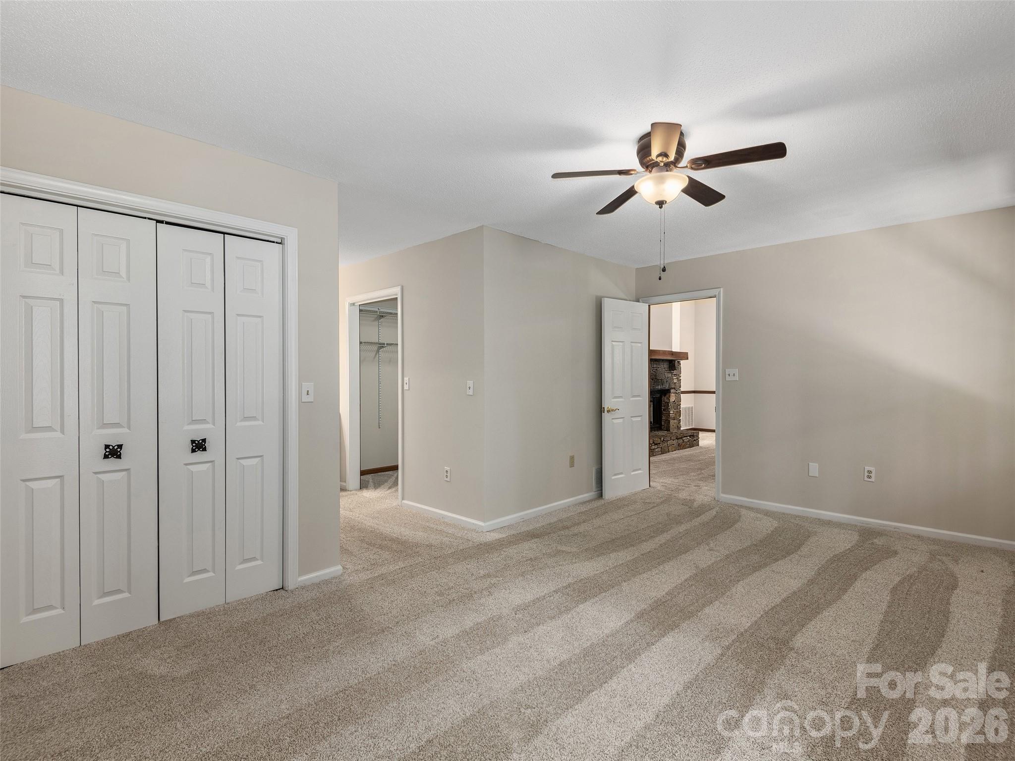 30 Kanuga Heights Lane — Hendersonville
