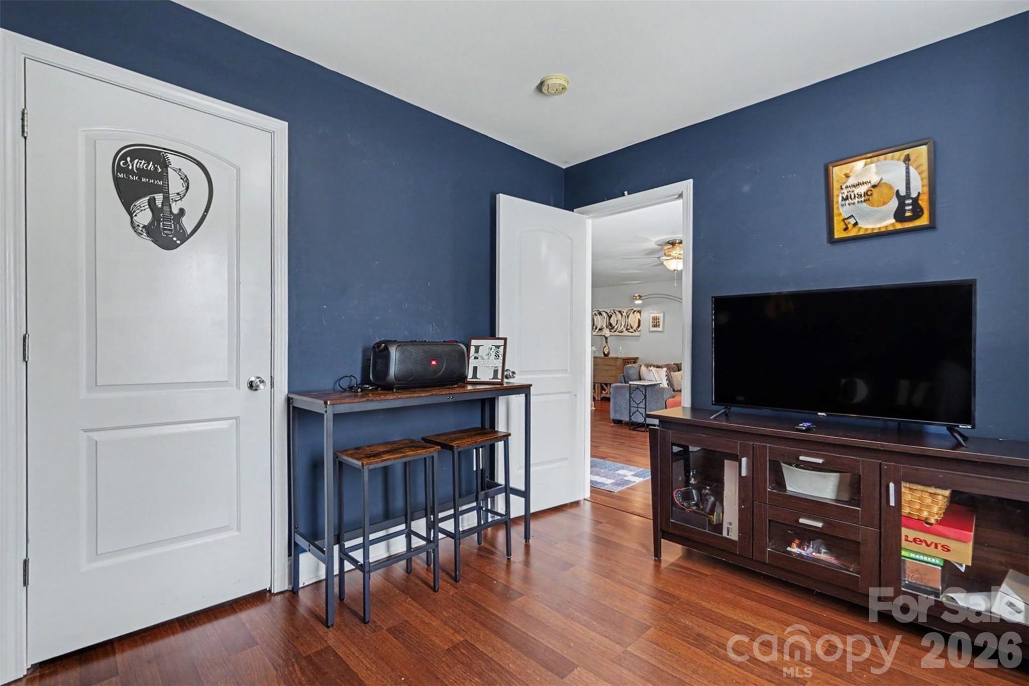 1001 Rainbow Drive — Kannapolis