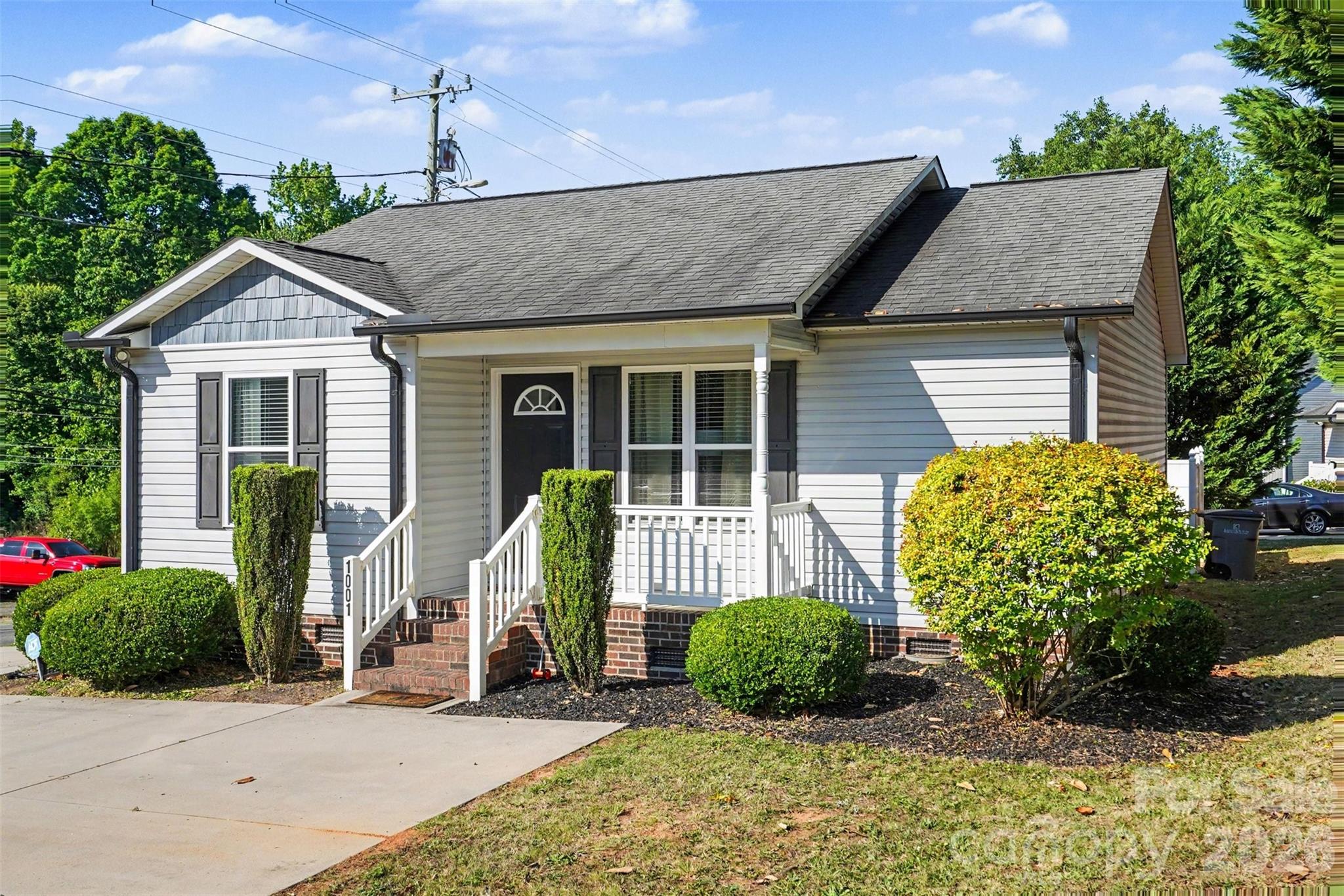 1001 Rainbow Drive — Kannapolis