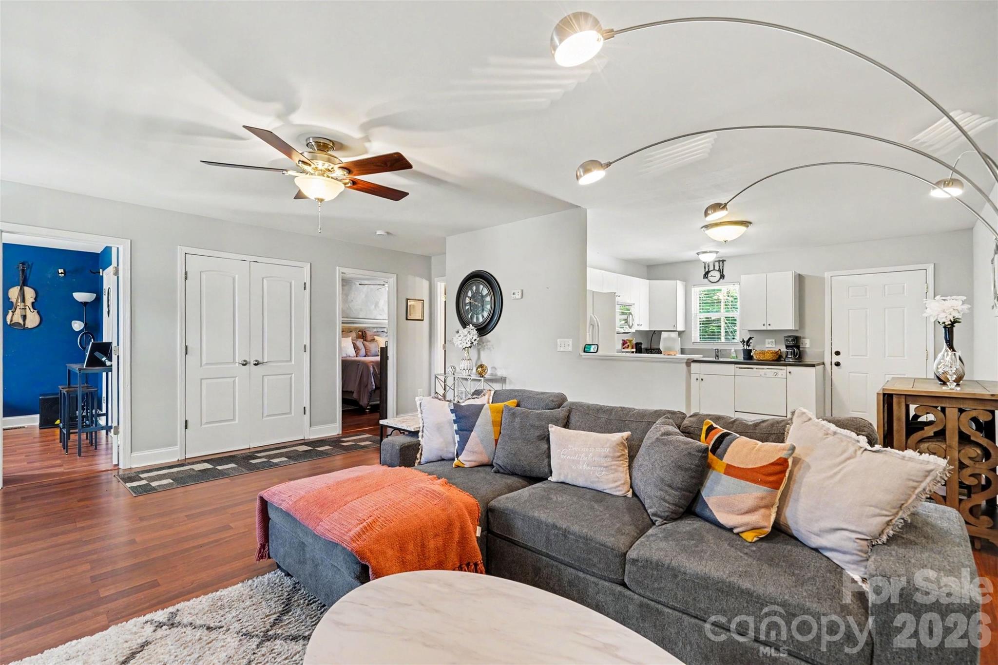 1001 Rainbow Drive — Kannapolis