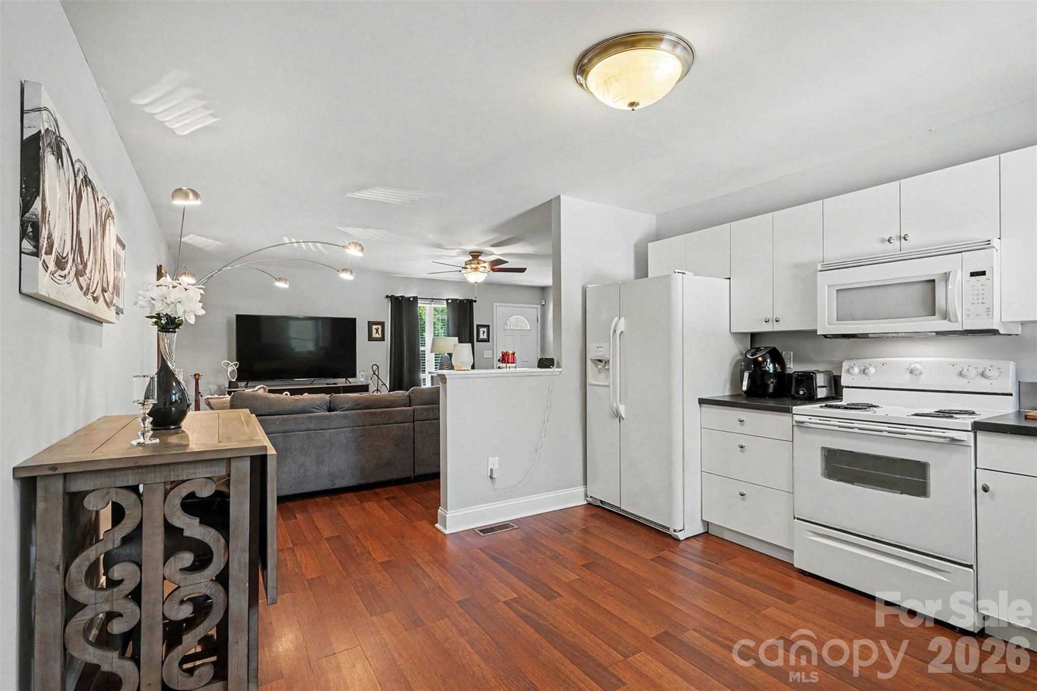 1001 Rainbow Drive — Kannapolis