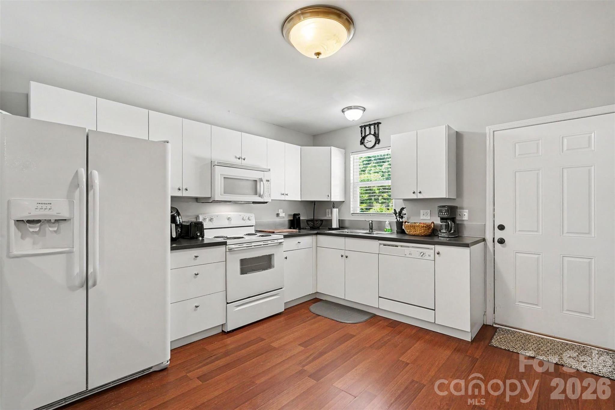 1001 Rainbow Drive — Kannapolis