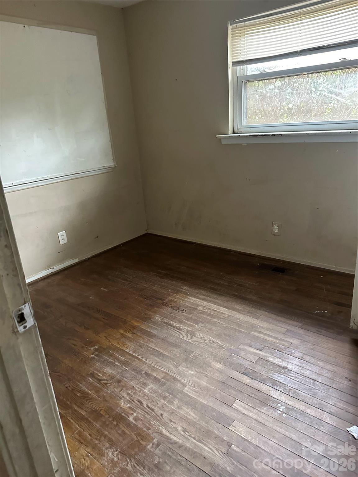 1103 Lewiston Avenue — Charlotte