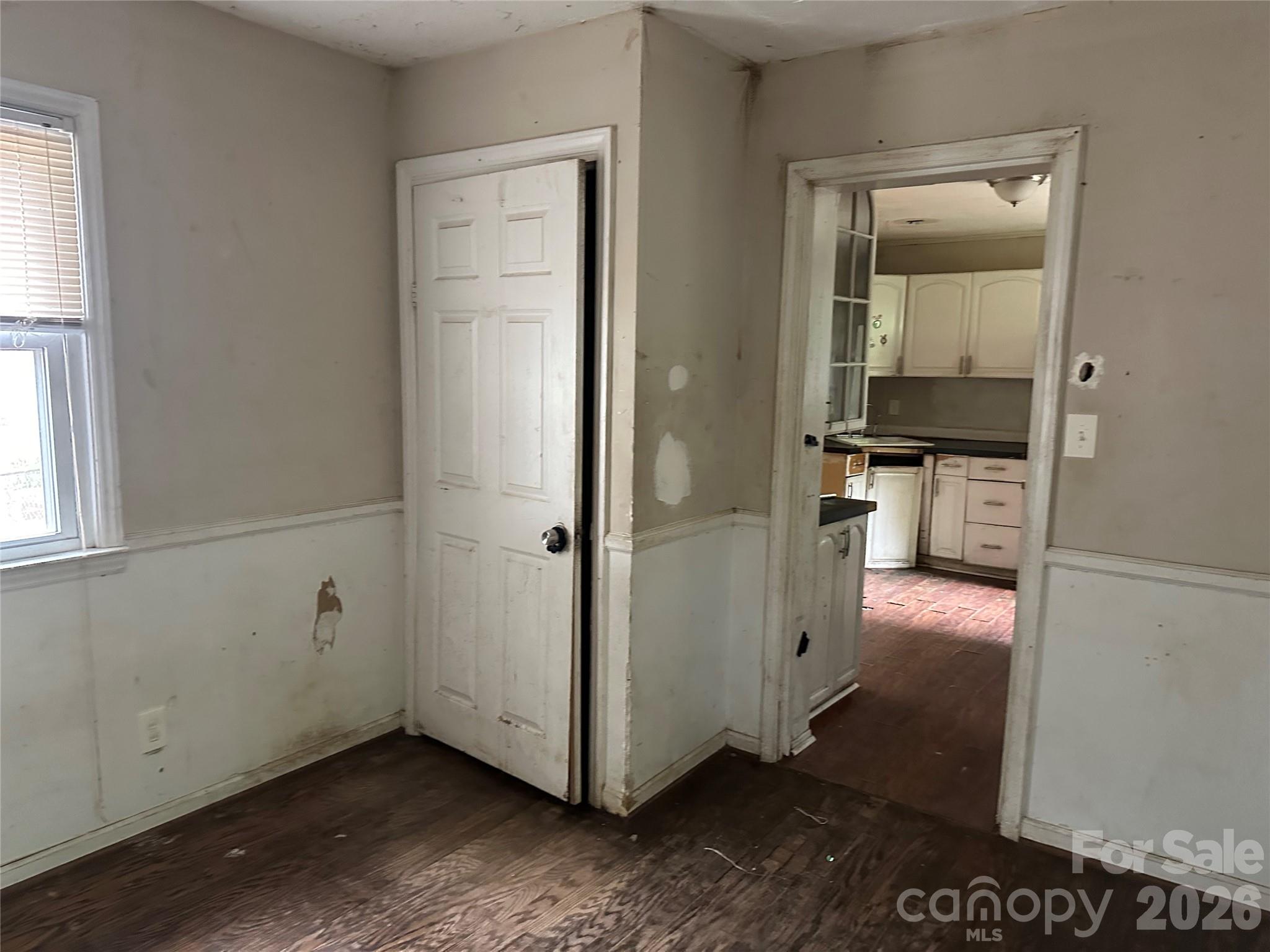 1103 Lewiston Avenue — Charlotte