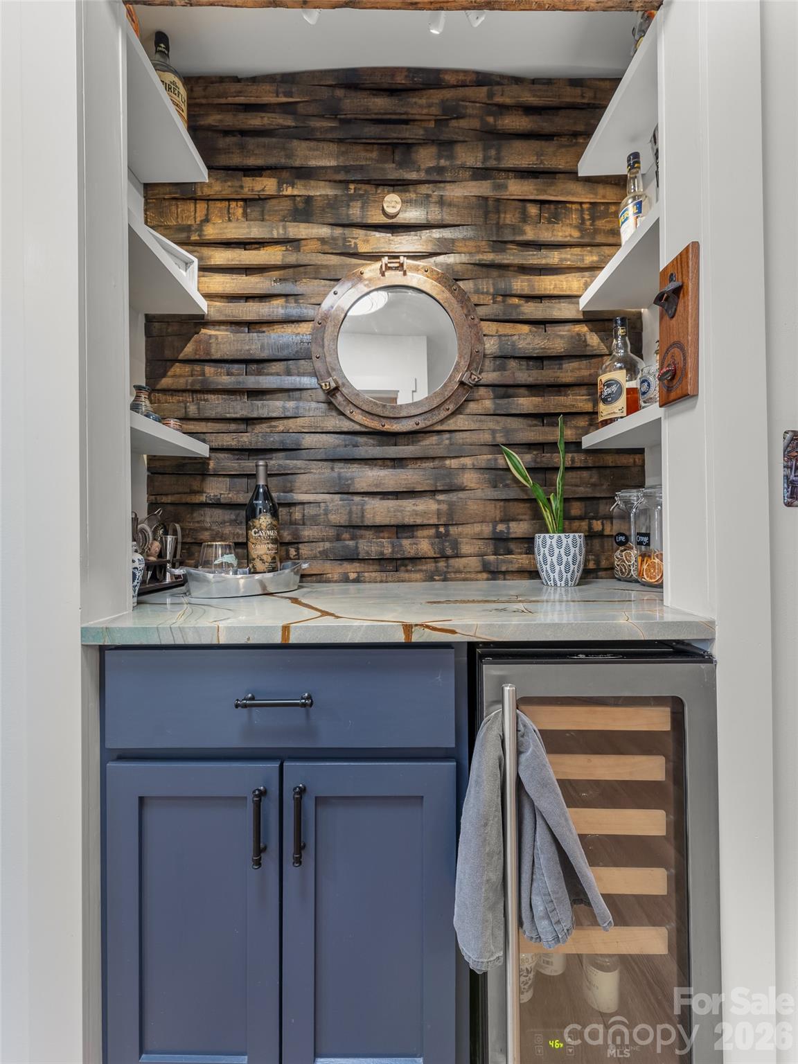 154 White Oak Lane — Brevard