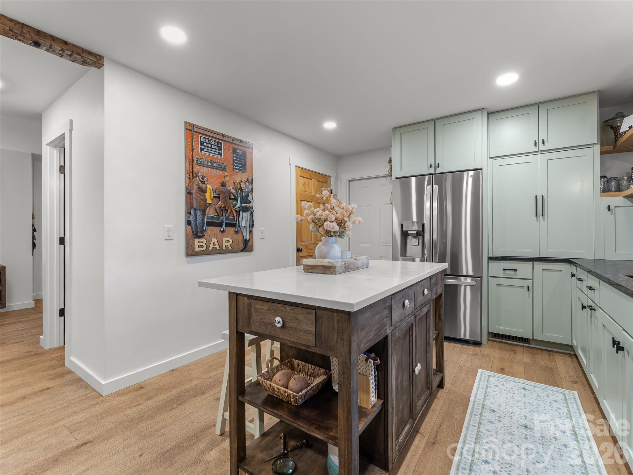 154 White Oak Lane — Brevard
